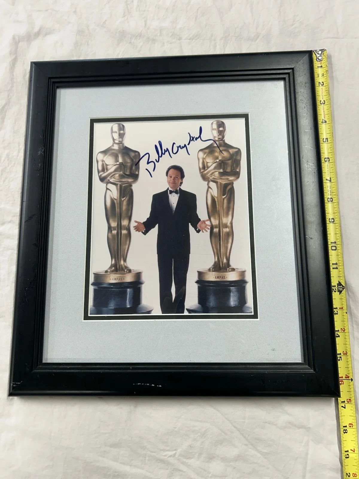 Billy Crystal — BILLY CRYSTAL signed Autographed Academy Awards Oscar Host Framed 8x10 Photo, изображение 3