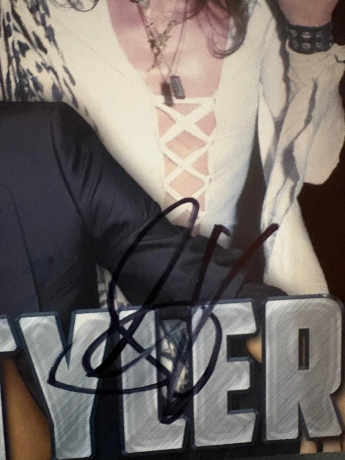 Steven Tyler — STEVEN TYLER AEROSMITH SIGNED AUTOGRAPHED 11x14 PHOTO PSA COA JOE PERRY CC, image 2