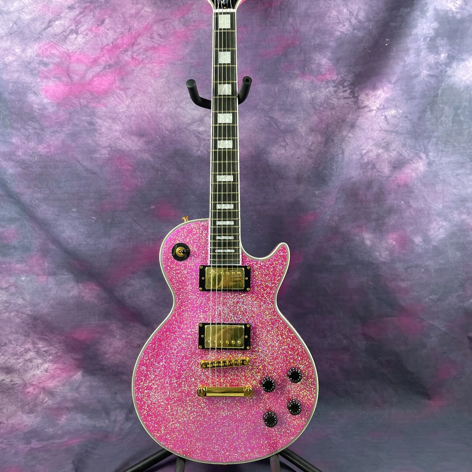 Hot Sale New Electric Guitar Metal Pink Solid Mahogany Body Gold Hardware, изображение 2