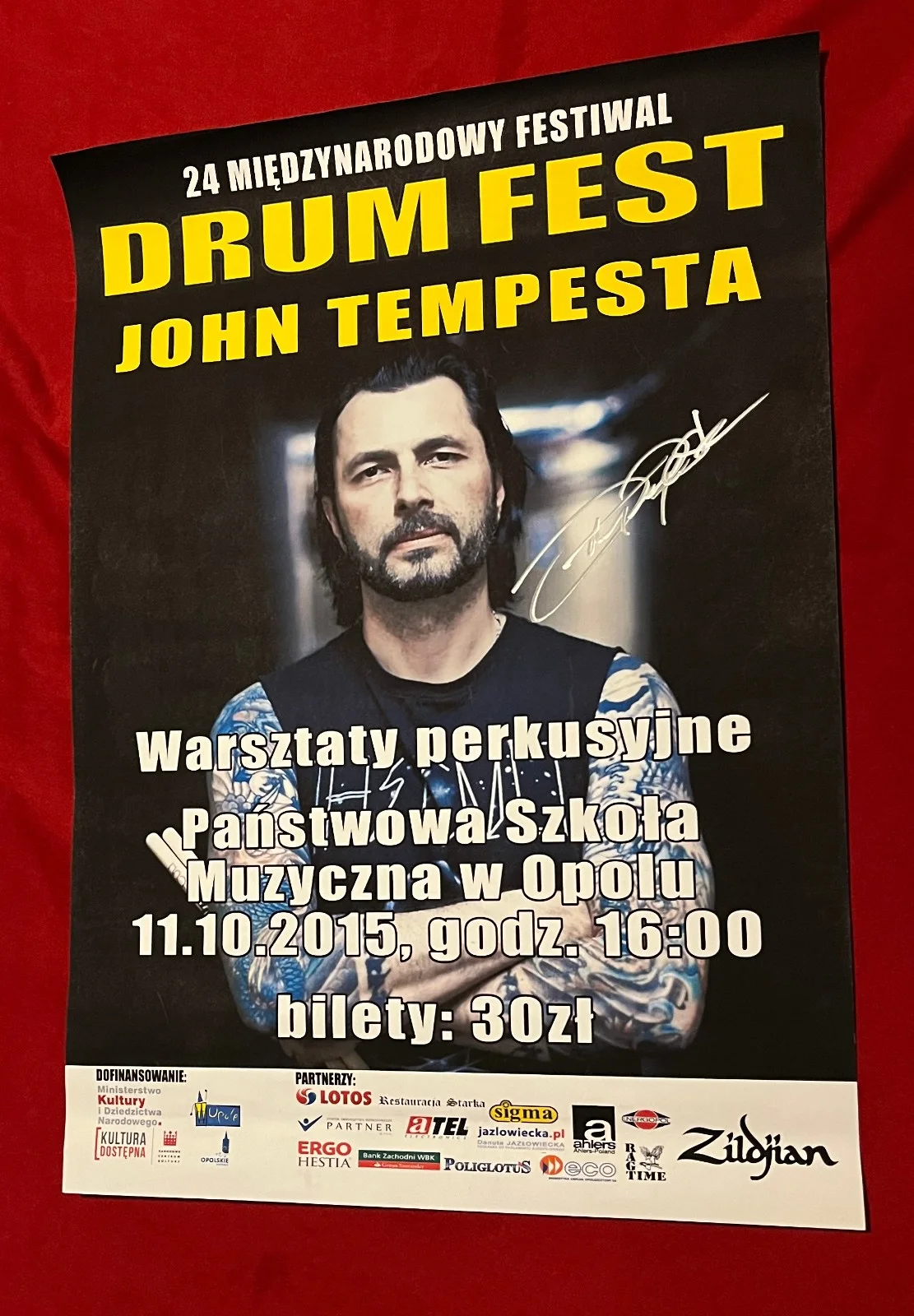 JOHN TEMPESTA — JOHN TEMPESTA The CULT 2015 AUTOGRAPHED RARE WARSAW POLAND DRUM CLINIC POSTER EX, изображение 3