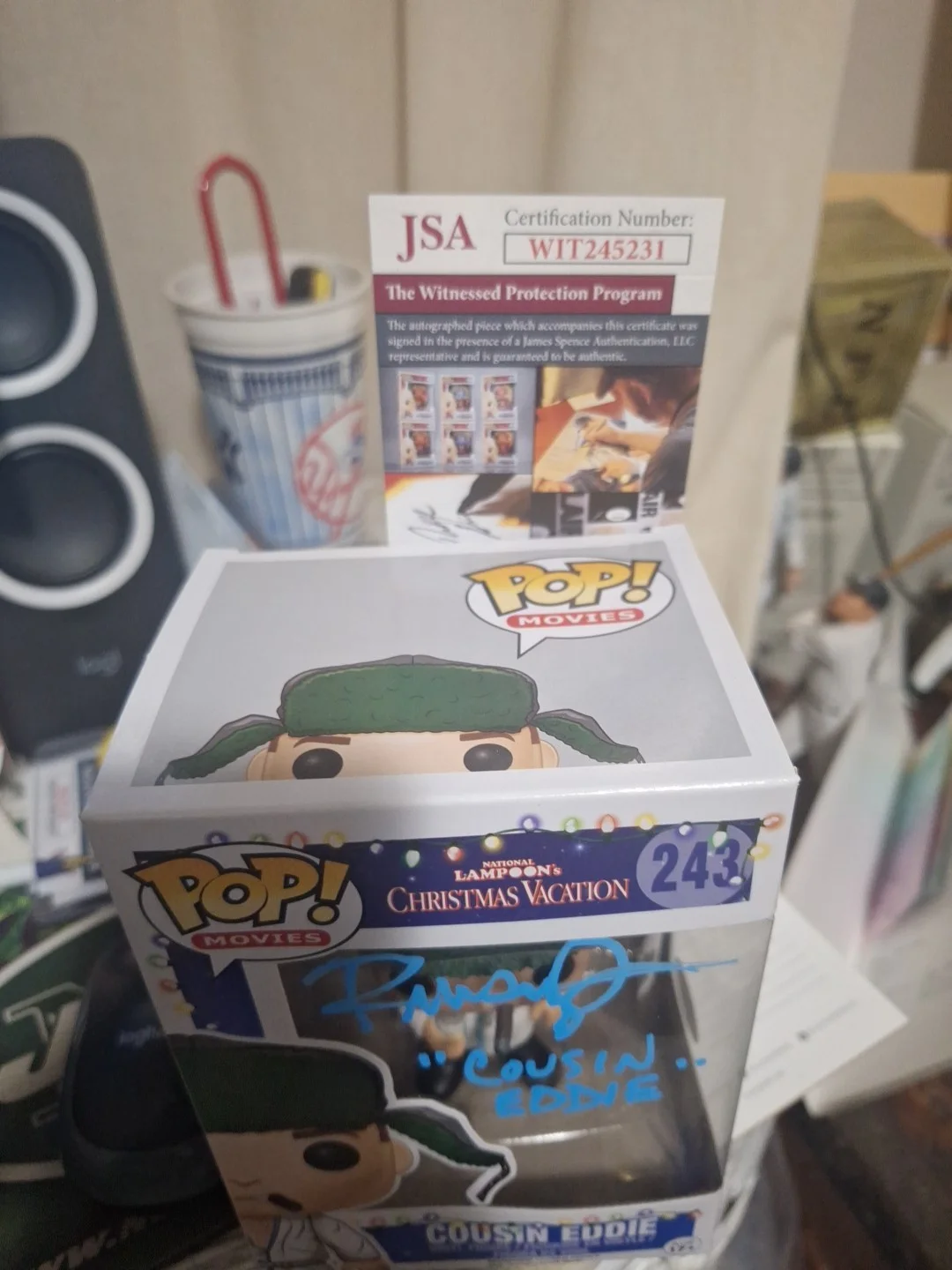 Randy Quaid — FUNKO POP Christmas Vacation Randy Quaid Cousin Eddie Signed 'Cousin Eddie' JSA, изображение 2
