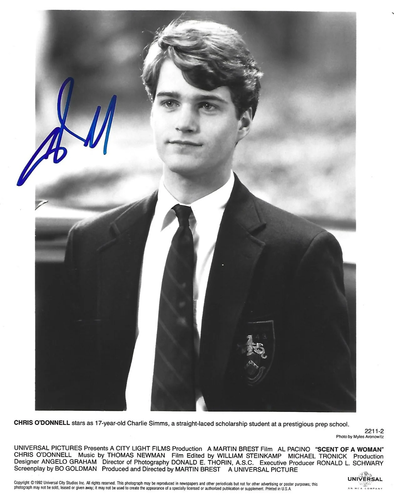 Chris O'Donnell — Cute CHRIS O'DONNELL Signed 8 x 10 Photo Scent of A Woman