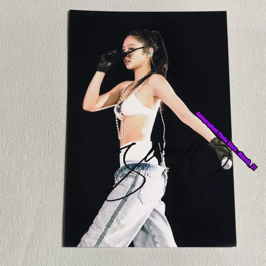 BLACKPINK — BPINK Autographed Hand Signed Photo 4*6 - BP ROSÉ JISSO Photograph, image 4