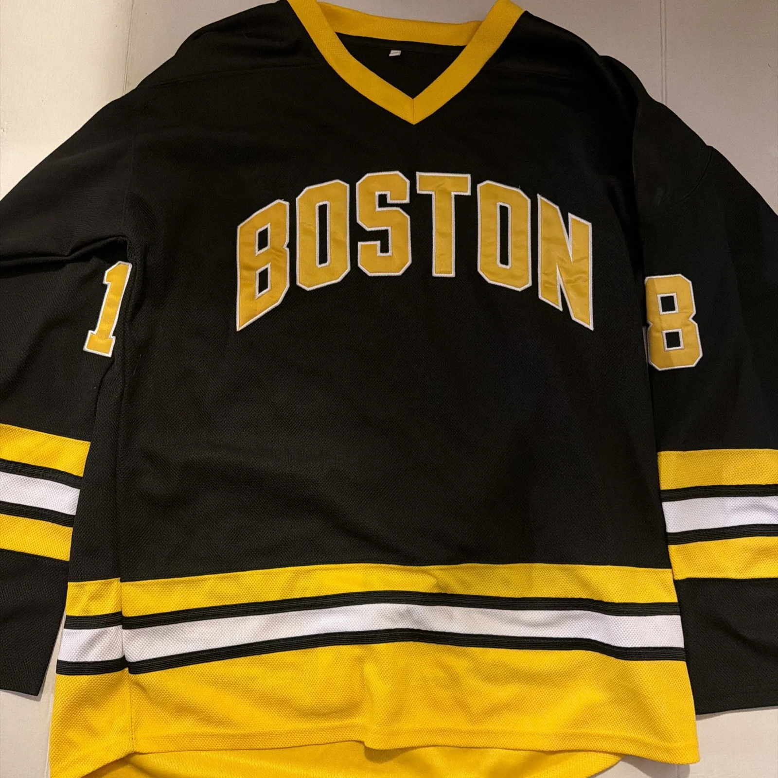 Adam Sandler — HAPPY GILMORE - ADAM SANDLER SIGNED Custom Hockey Jersey Boston Bruins JSA COA, image 4