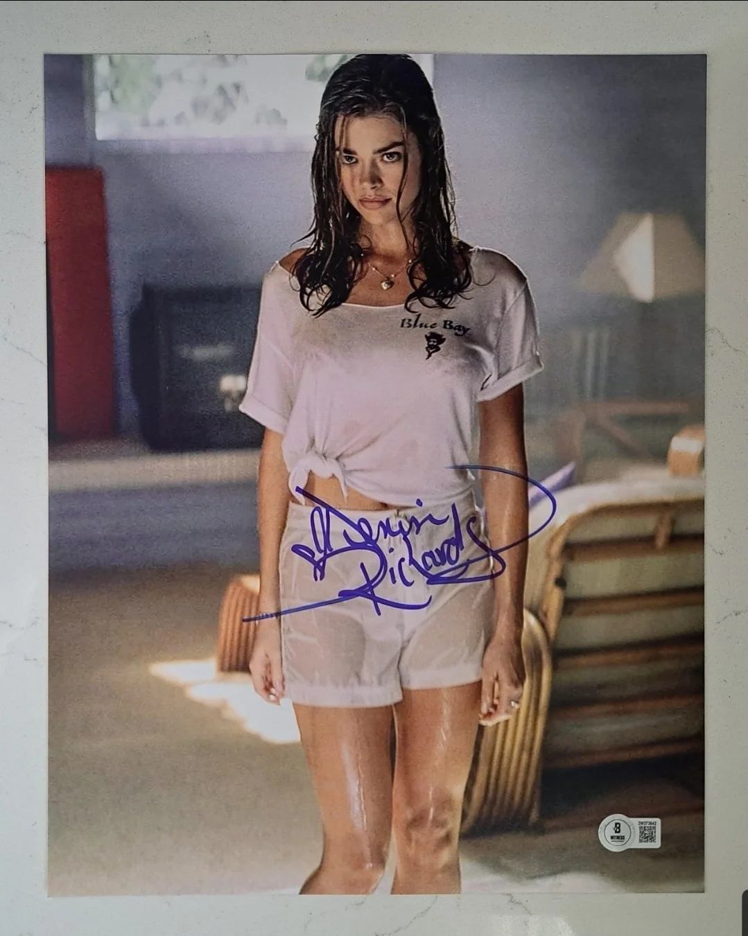DENISE RICHARDS as Kelly Van Ryan Signed 11x14 Wild Things Photo Beckett BAS MT, image 3