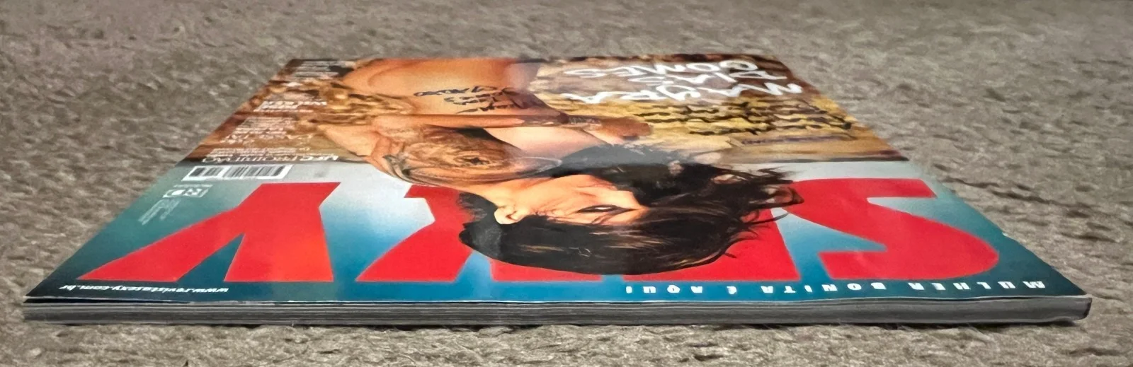 Mayra Dias Gomes aka May Valentine — MAYRA DIAS GOMES Signed Auto SEXY Magazine July 2010 MAY VALENTINE NWA PROOF, изображение 4