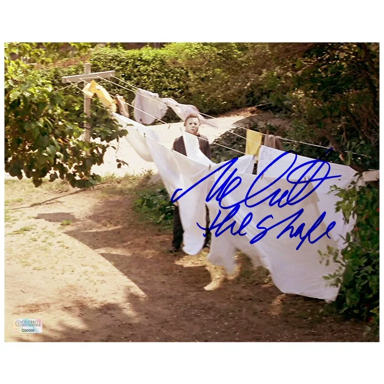 Nick Castle — Nick Castle Autographed Halloween Michael Myers The Shape 8x10 Photo