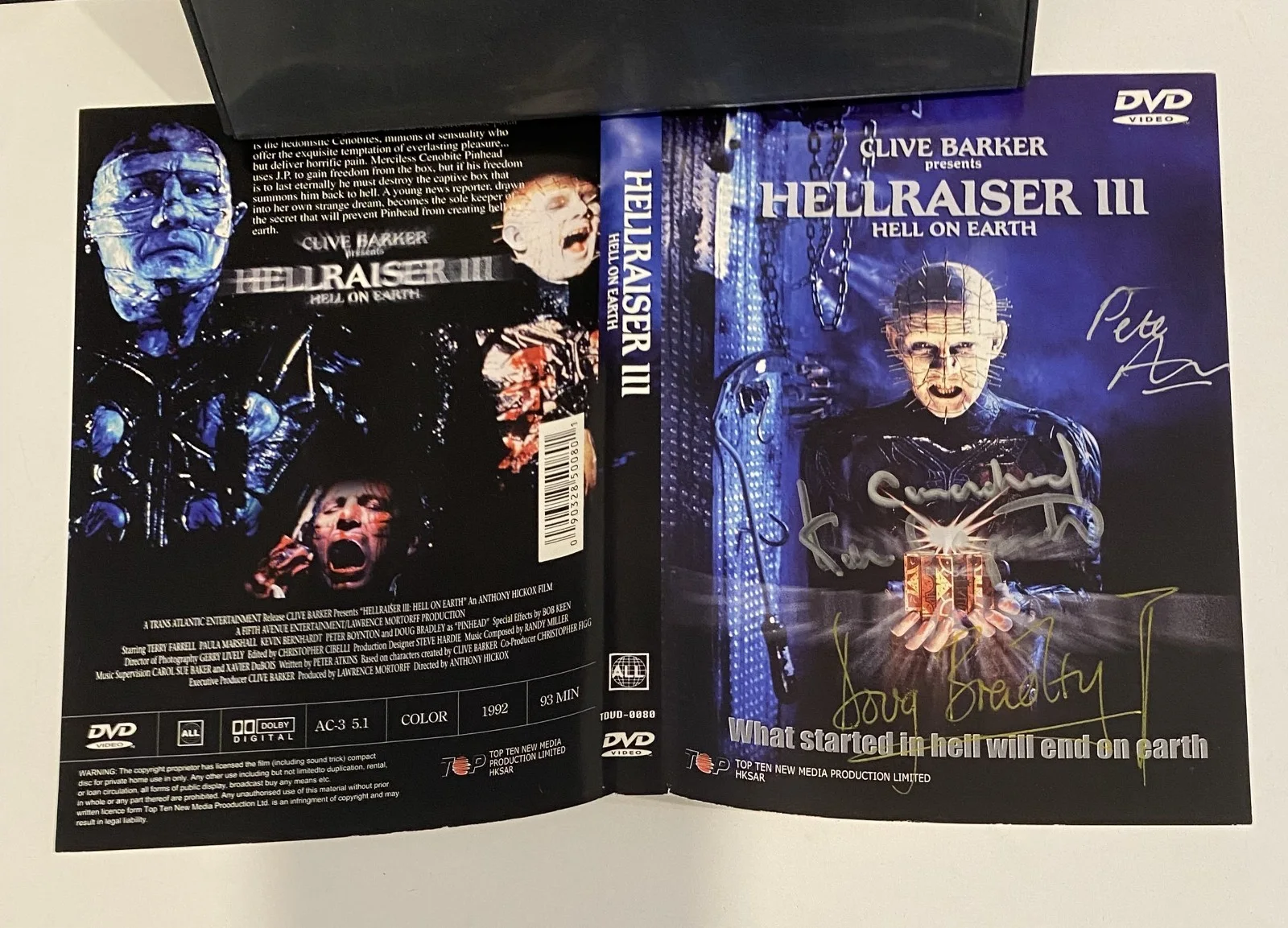 3 Actors — Hellraiser 3 DVD Autographed 3x Cenobites Pinhead Barbie CameraHead Doug Bradley, image 3