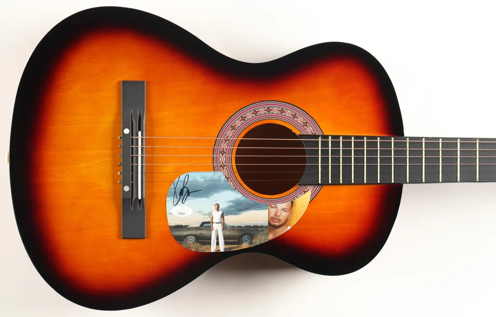 Kane Brown Hand Signed Autographed " THE HIGH ROAD" Acoustic Guitar NEW JSA, изображение 3