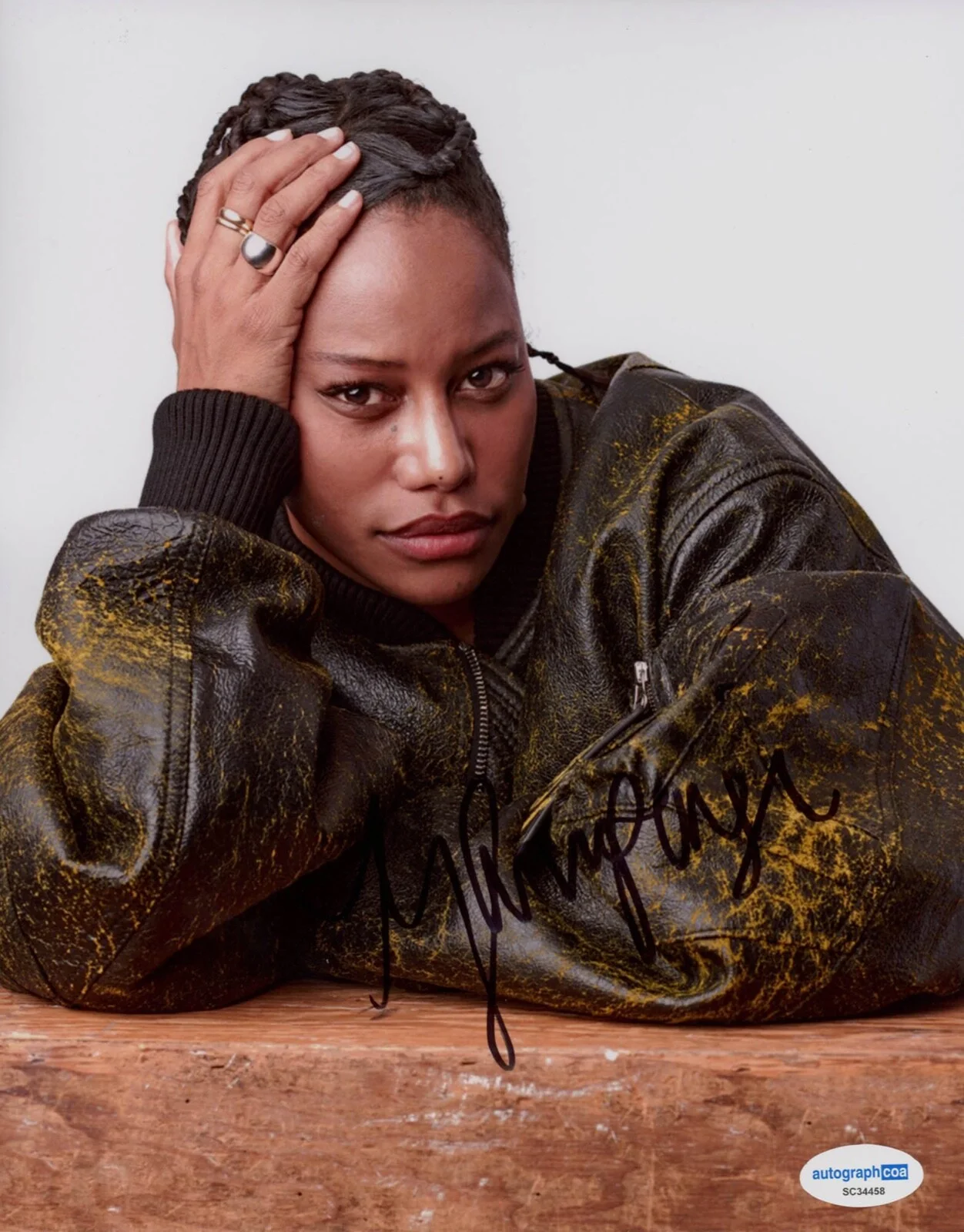 Taylour Paige — Taylour Paige signed 8x10 Photo b WELCOME TO DERRY Beverly Hills Cop ACOA COA, изображение 3
