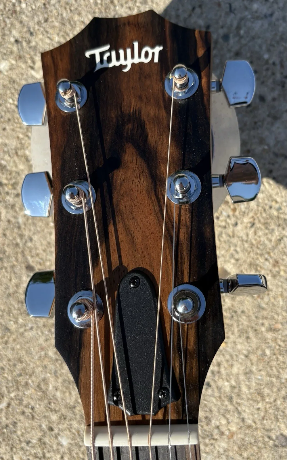 GEORGE STRAIT SIGNED Taylor Guitar JSA LETTER OF AUTHENTICITY, image 2