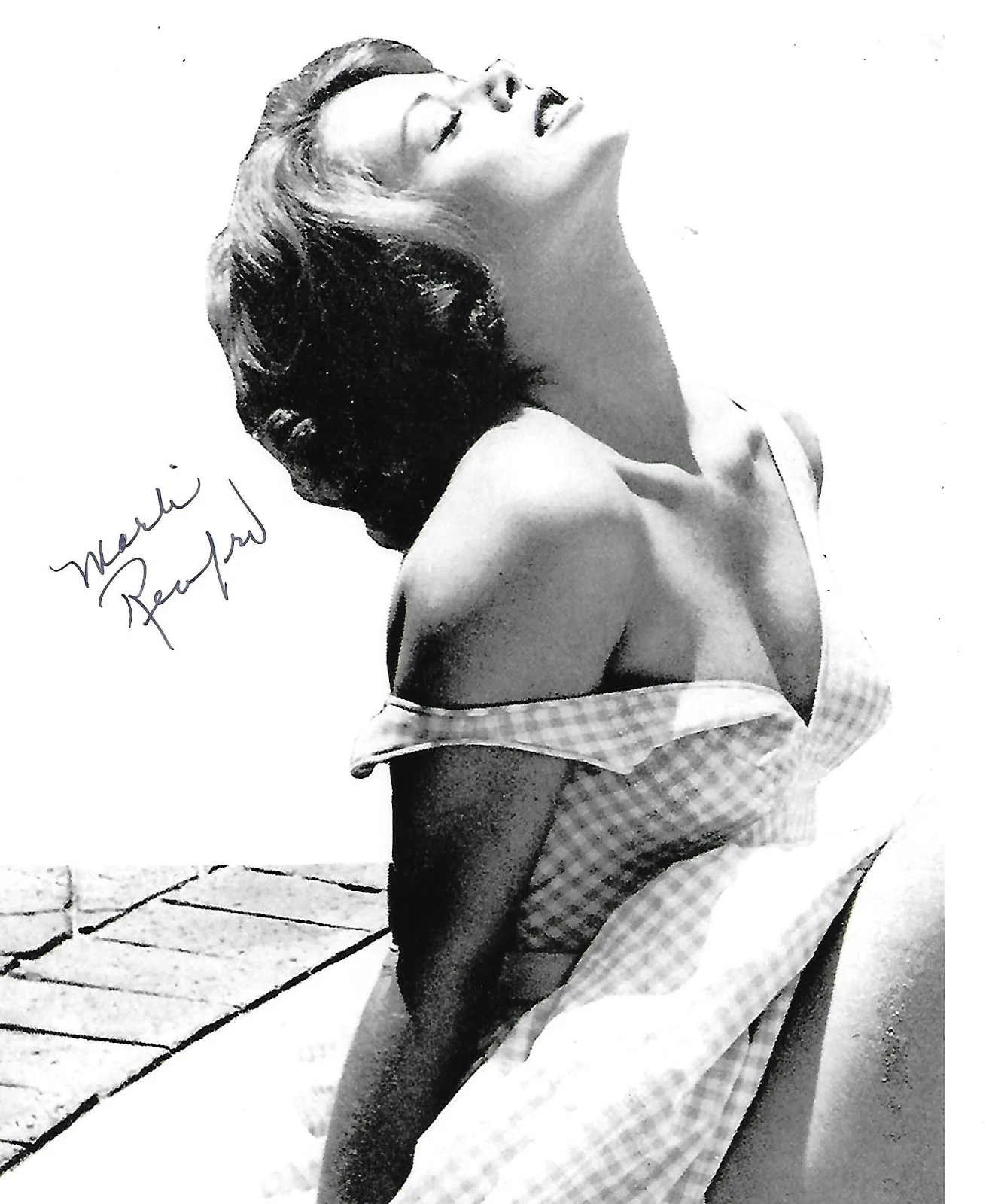 Marli Renfro — Marli Renfro signed 8x10 photo Model Actress Psycho Actor RARE COA LOOK!