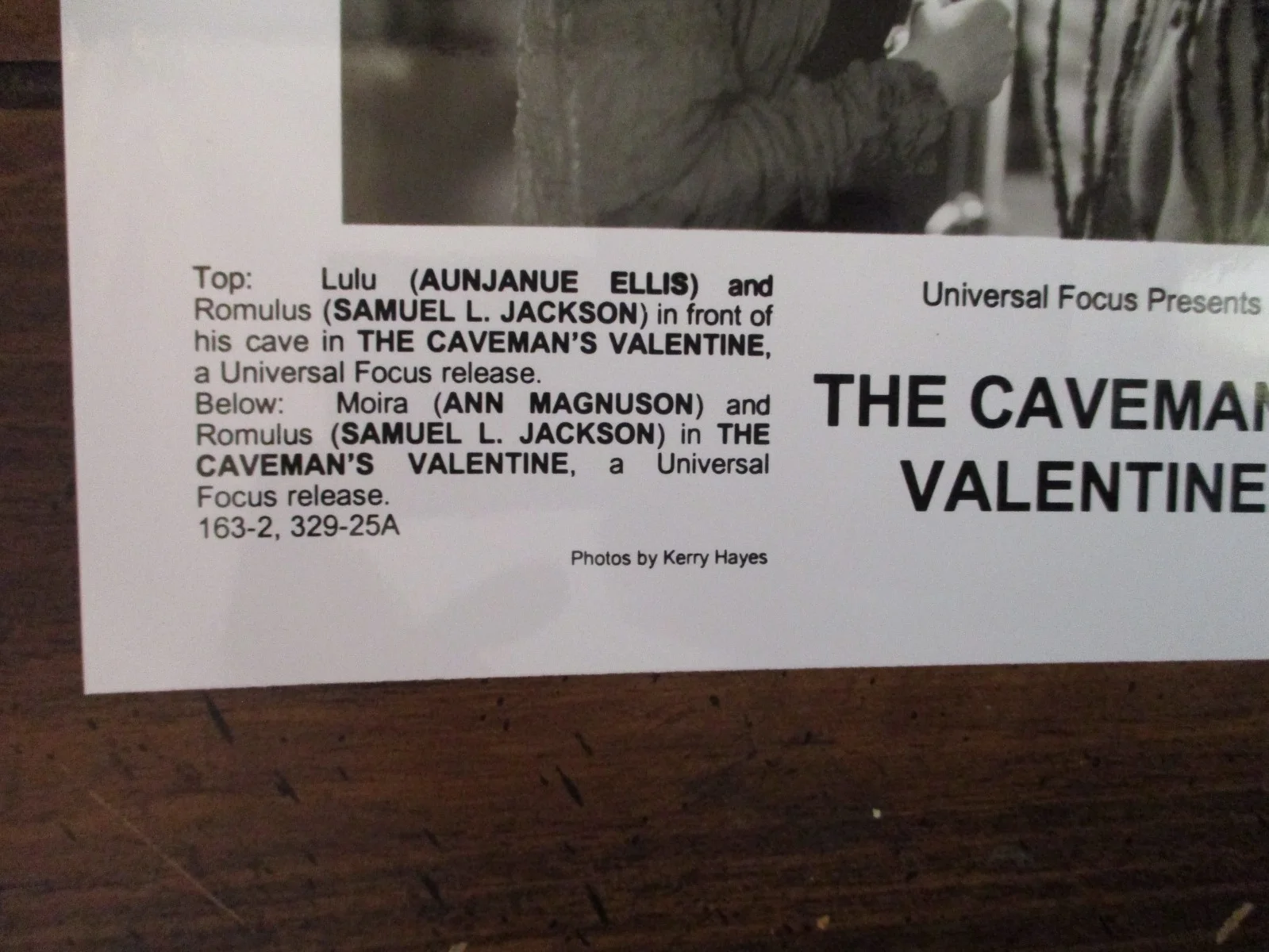 Ann Magnuson/Aunjanue Ellis/Samuel L. Jackson(THE CAVEMAN'S VALENTINE)2001 Photo, изображение 2