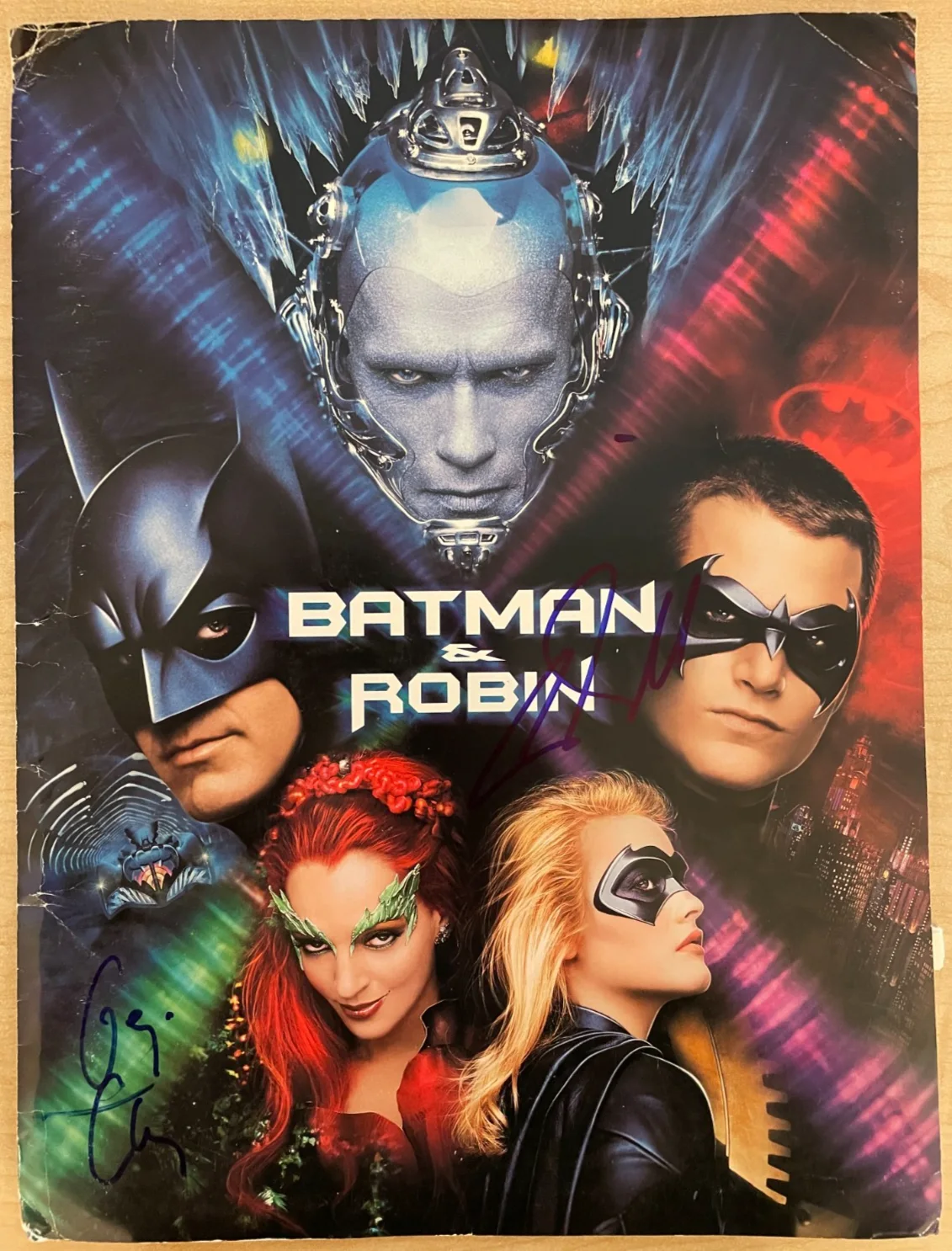 George Clooney & Chris O'Donnell — George Clooney & Chris O'Donnell Signed Batman & Robin 9x12 Promo Folder