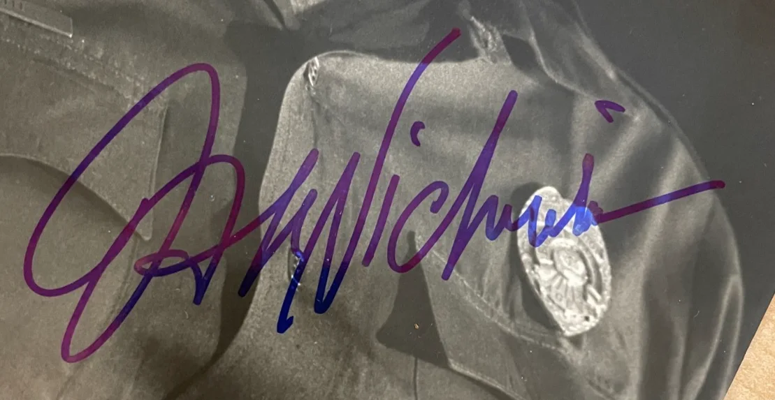 Jack Nicholson — Jack Nicholson Signed Autograph 7x9 B&W Glossy The Border aka La Frontera Promo, image 2