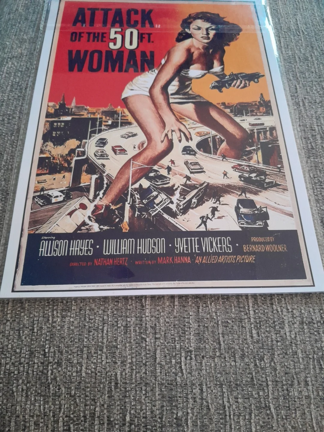 Attack Of The 50ft Woman Vintage Movie Poster Repro, изображение 5