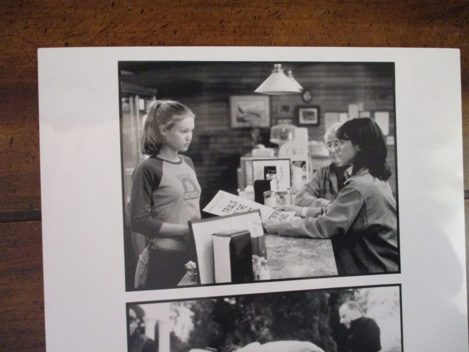 Rebecca Pidgeon/David Mamet/Julia Stiles(STATE AND MAIN)2000 8 x 10 B & W Photo, image 3