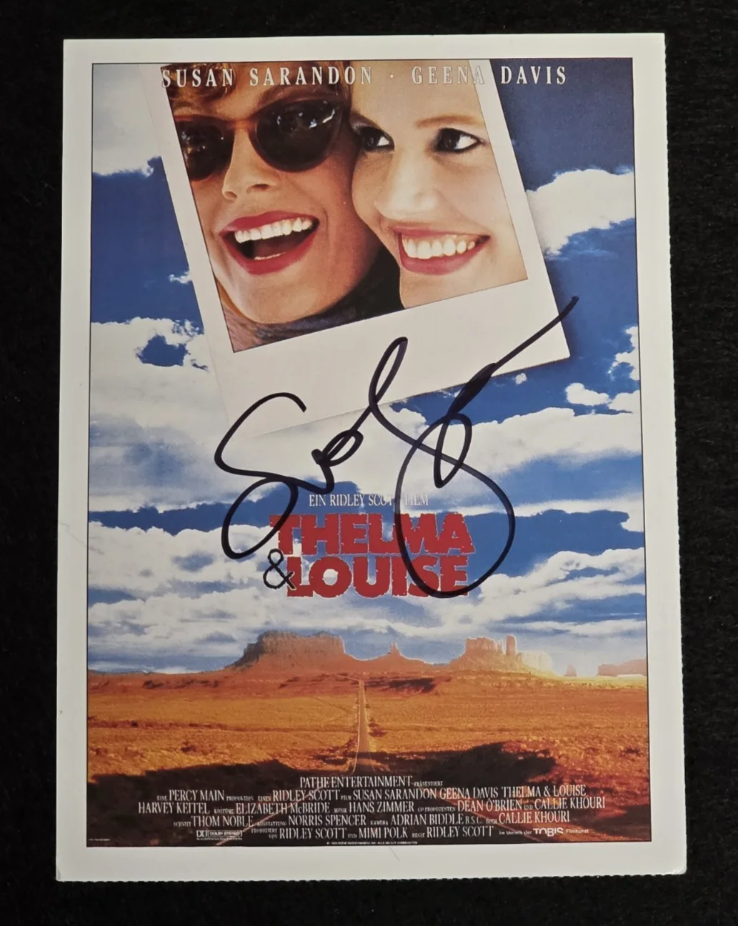 SUSAN SARANDON Signed 4 x 5.5 Inch THELMA & LOUISE Movie Promo Poster-JSA, изображение 2