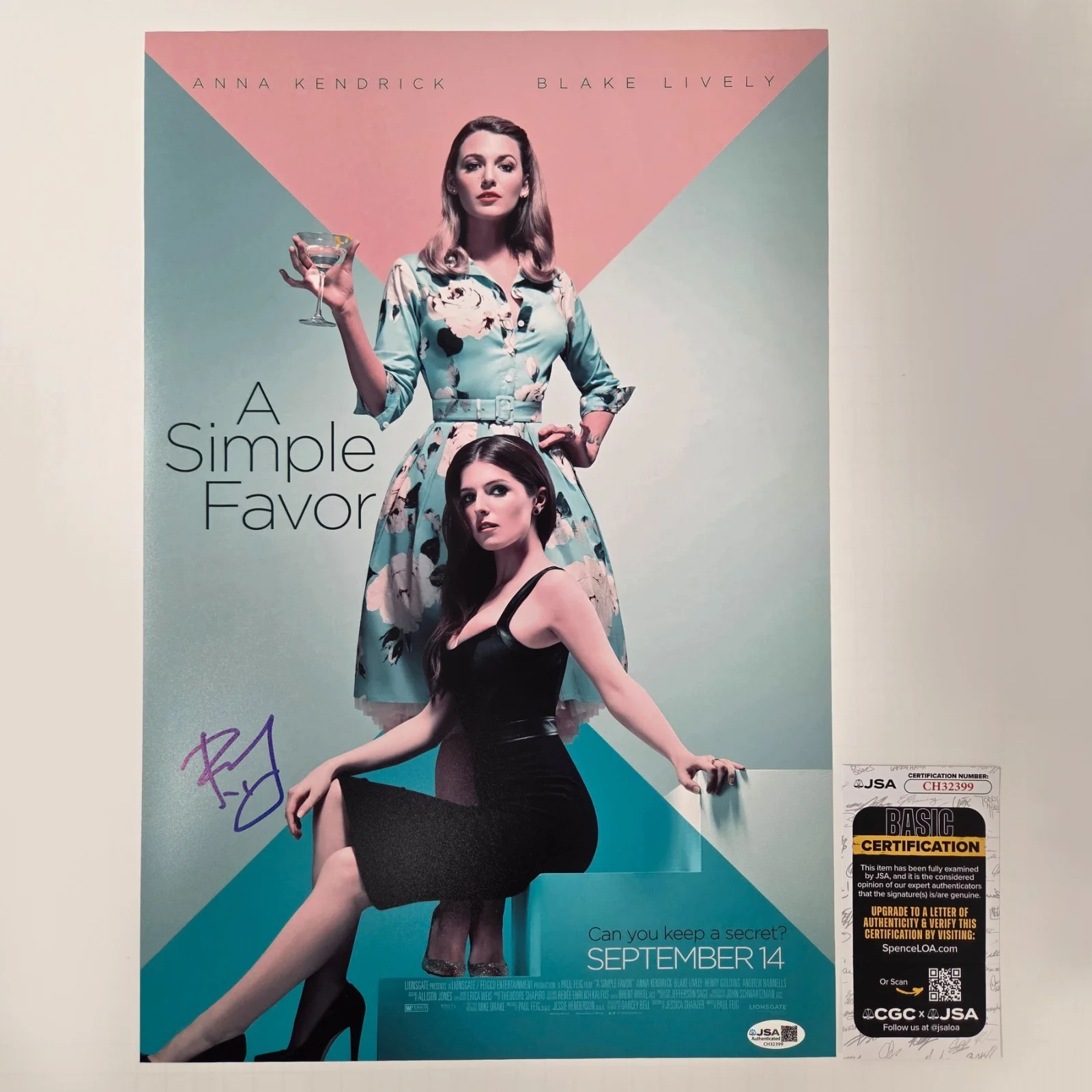 PAUL FEIG — PAUL FEIG Authentic Hand-signed "A SIMPLE FAVOR" 12x18 Photo (JSA COA)