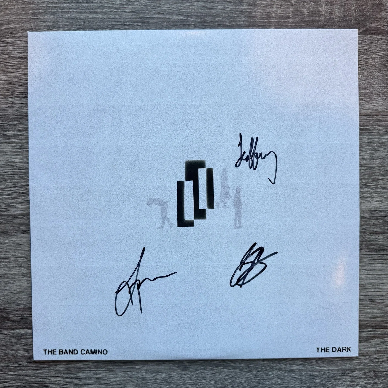 The Band Camino Autographed The Dark Signed Vinyl Record LP Gold Full Band JSA, изображение 2