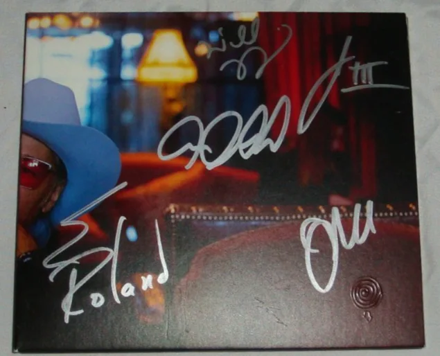 Collective Soul Signed CD Booklet of Album Vibrating, изображение 2