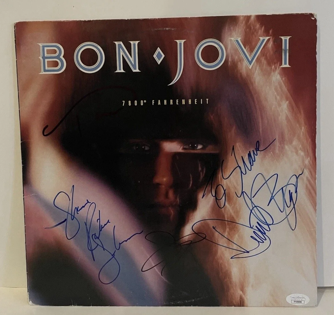 Bon Jovi Signed 7800 Fahrenheit Album Vinyl LP Jon Bon Jovi Sambora X4 JSA COA, изображение 2