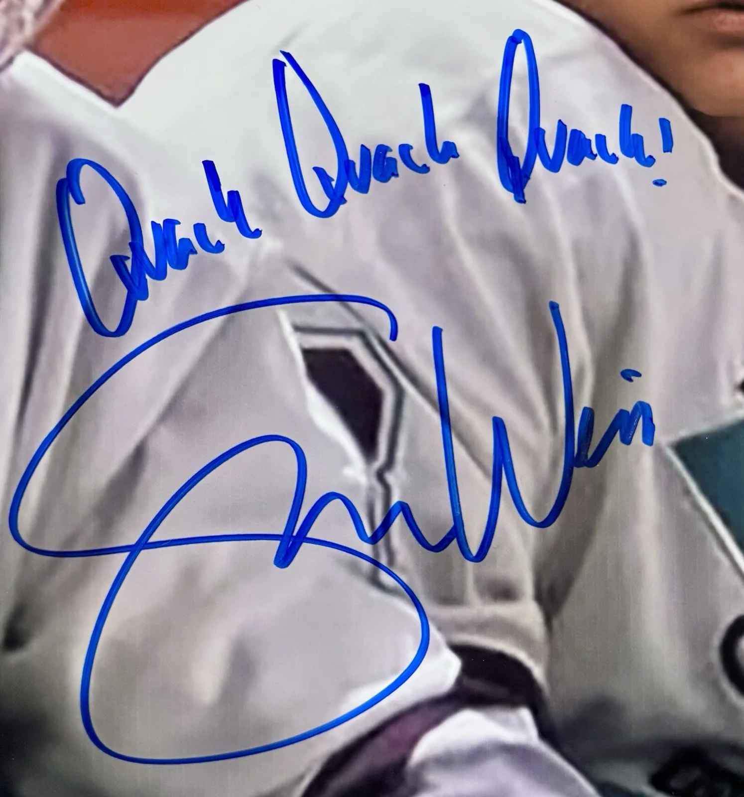 Shaun Weiss — Shaun Weiss SIGNED The Mighty Ducks 12x18 Photo w/ Quack Quack~ Goldberg #33 JSA, изображение 2