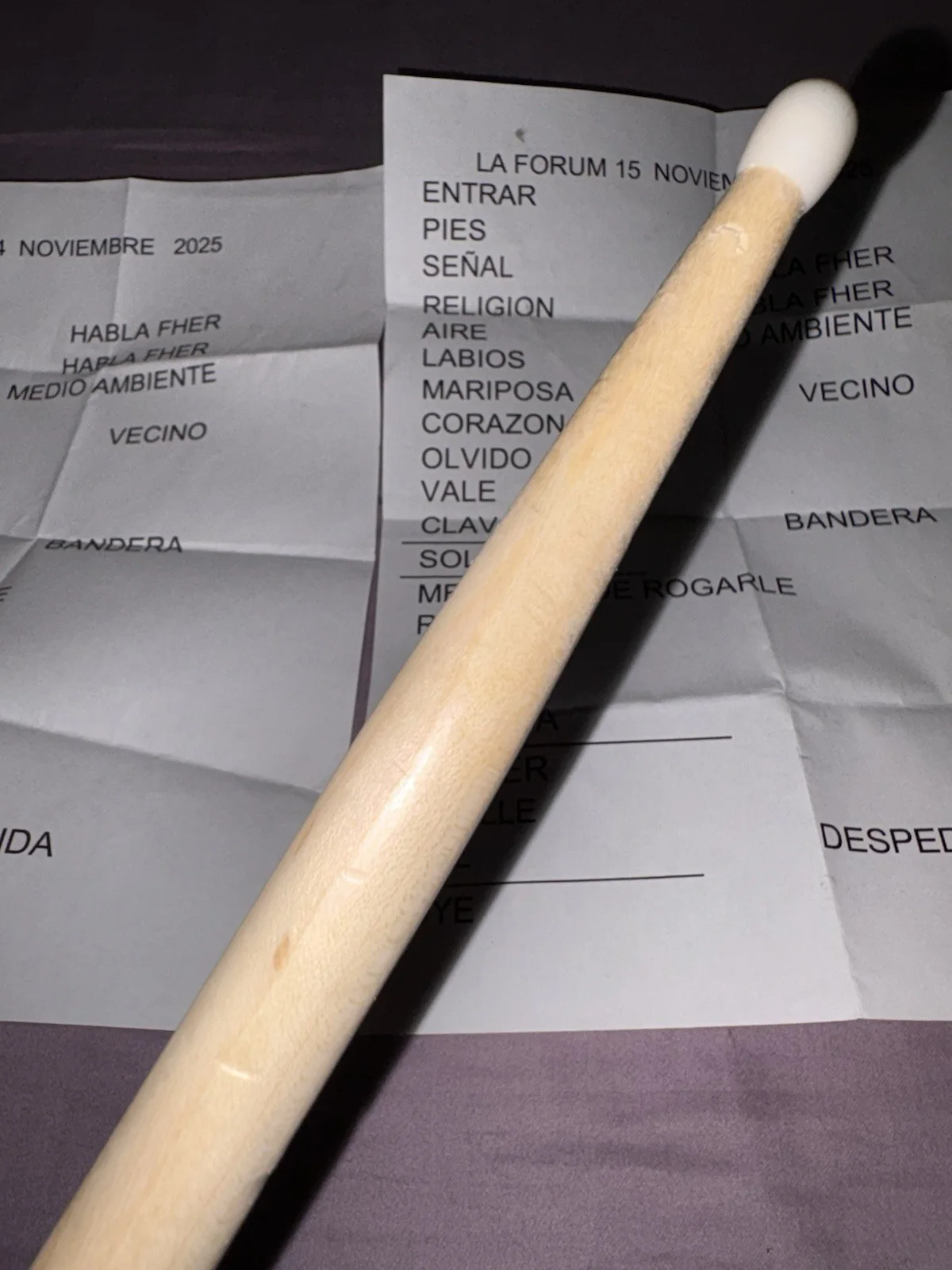 MANÁ Event Used VIVIR SIN AIRE TOUR Alex Gonzalez VIC FIRTH Drum Stick + Setlist, изображение 4