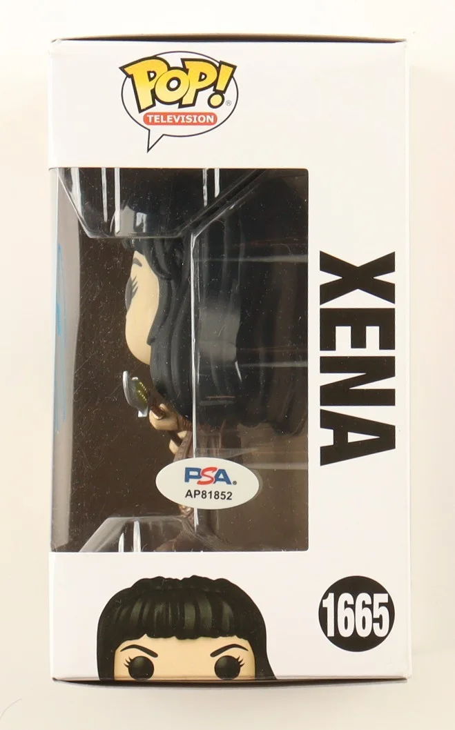 Lucy Lawless — Lucy Lawless Signed Funko Pop! Xena #1665 W/ PSA COA Xena Warrior Princess, image 4