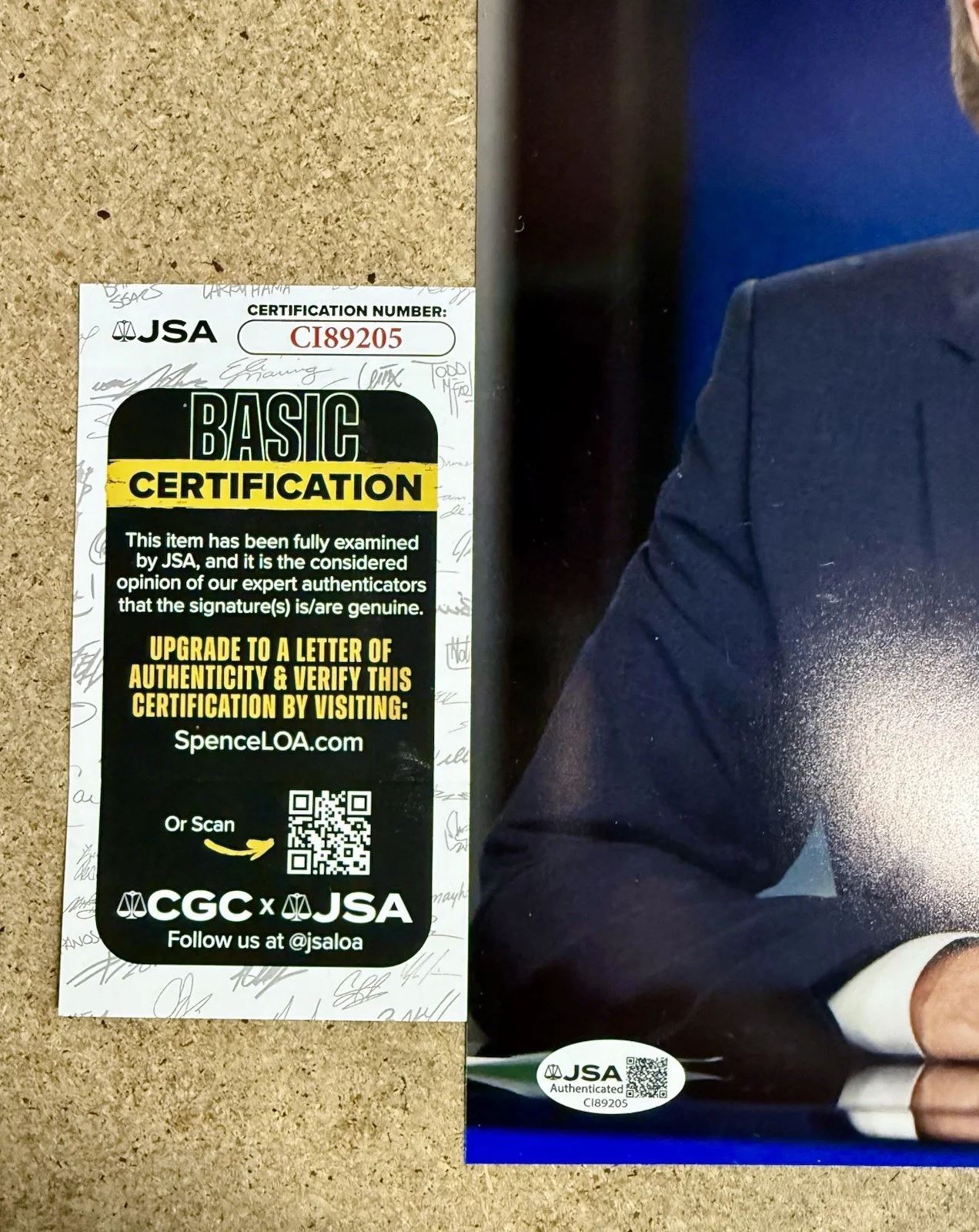 Jeff Daniels — Jeff Daniels Signed HBO The Newsroom Will McAvoy 11X14 Photo With JSA COA, изображение 2