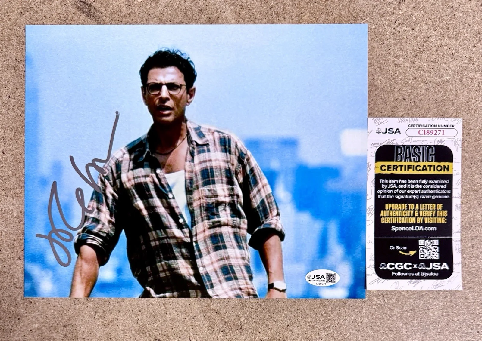 Jeff Goldblum — Jeff Goldblum Signed David Levinson Independence Day 8x10 Photo With JSA COA