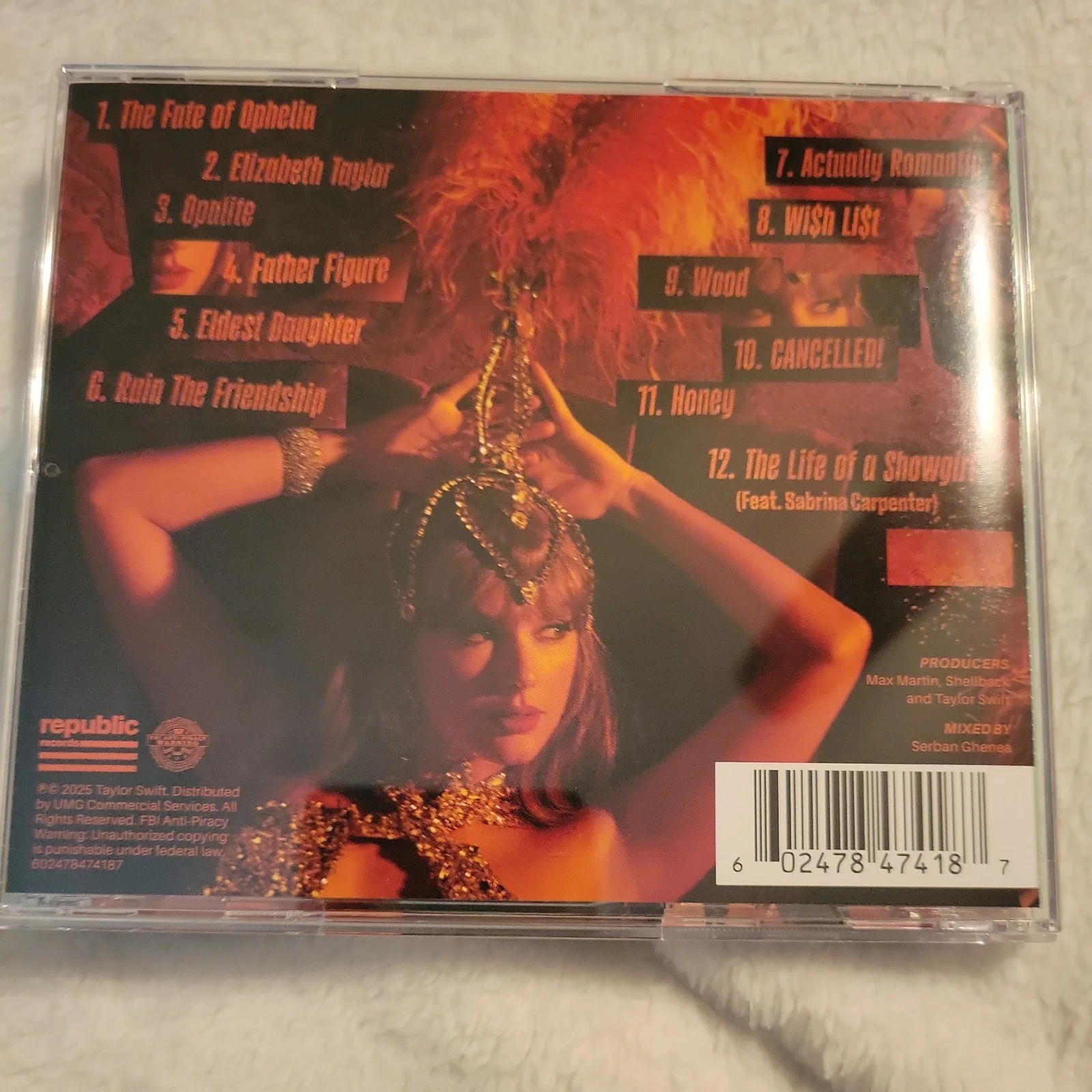 SIGNED TAYLOR SWIFT LIFE OF A SHOWGIRL PHOTO #3 & CD, изображение 4