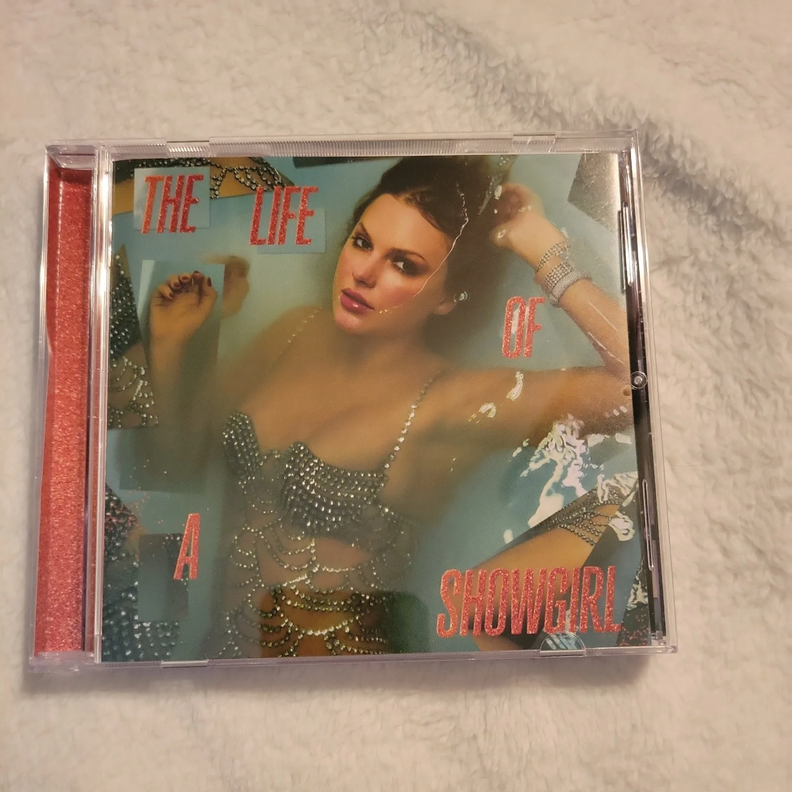 SIGNED TAYLOR SWIFT LIFE OF A SHOWGIRL PHOTO #2 & CD, изображение 2