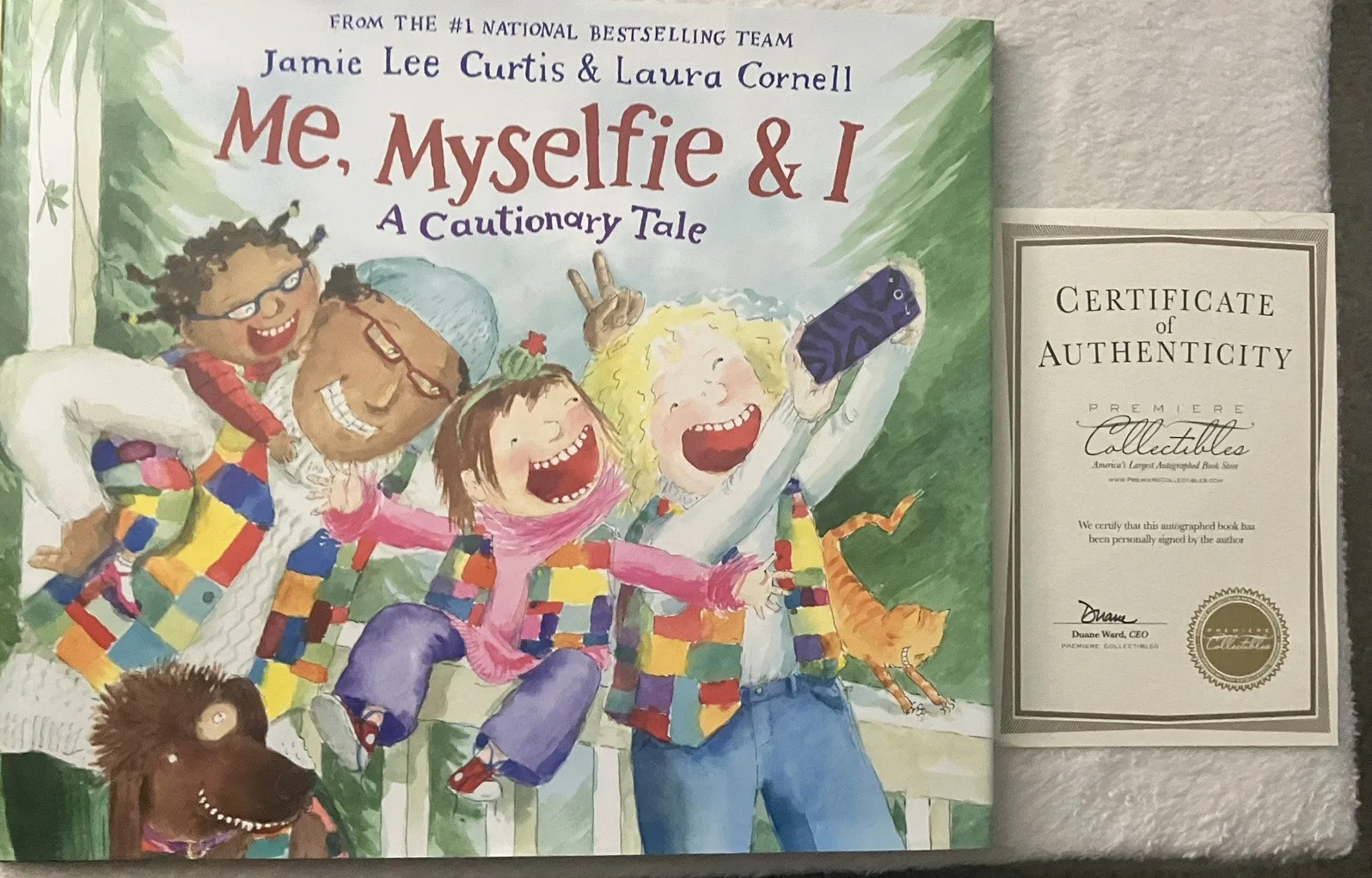 Jamie Lee Curtis — Jamie Lee Curtis SIGNED ‘Me, Myselfie & I’ AUTOGRAPHED Book with COA FREE SHIP