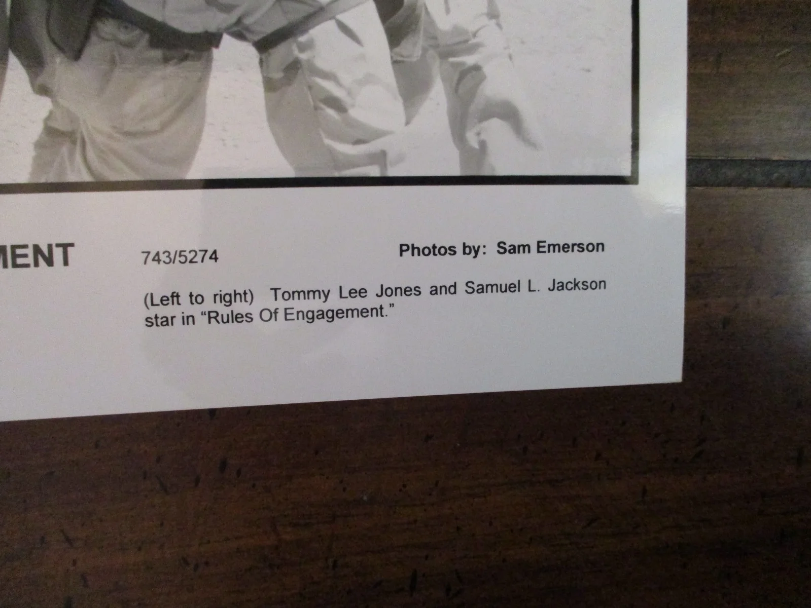 Samuel L Jackson/Tommy Lee Jones(RULES OF ENGAGEMENT)2000 10x8 Black/White Photo, image 2
