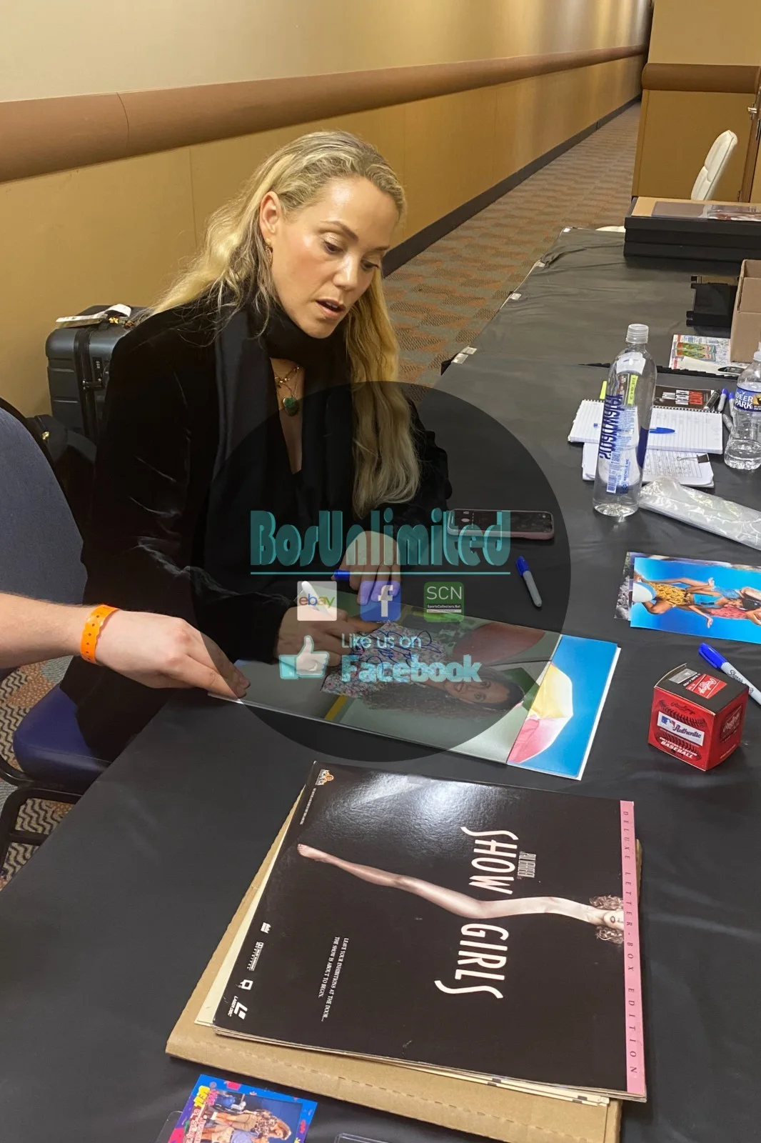 Elizabeth Berkley — Elizabeth Berkley SIGNED 11x14 Photo Jessie Saved By the Bell JSA EXACT PROOF A, image 3