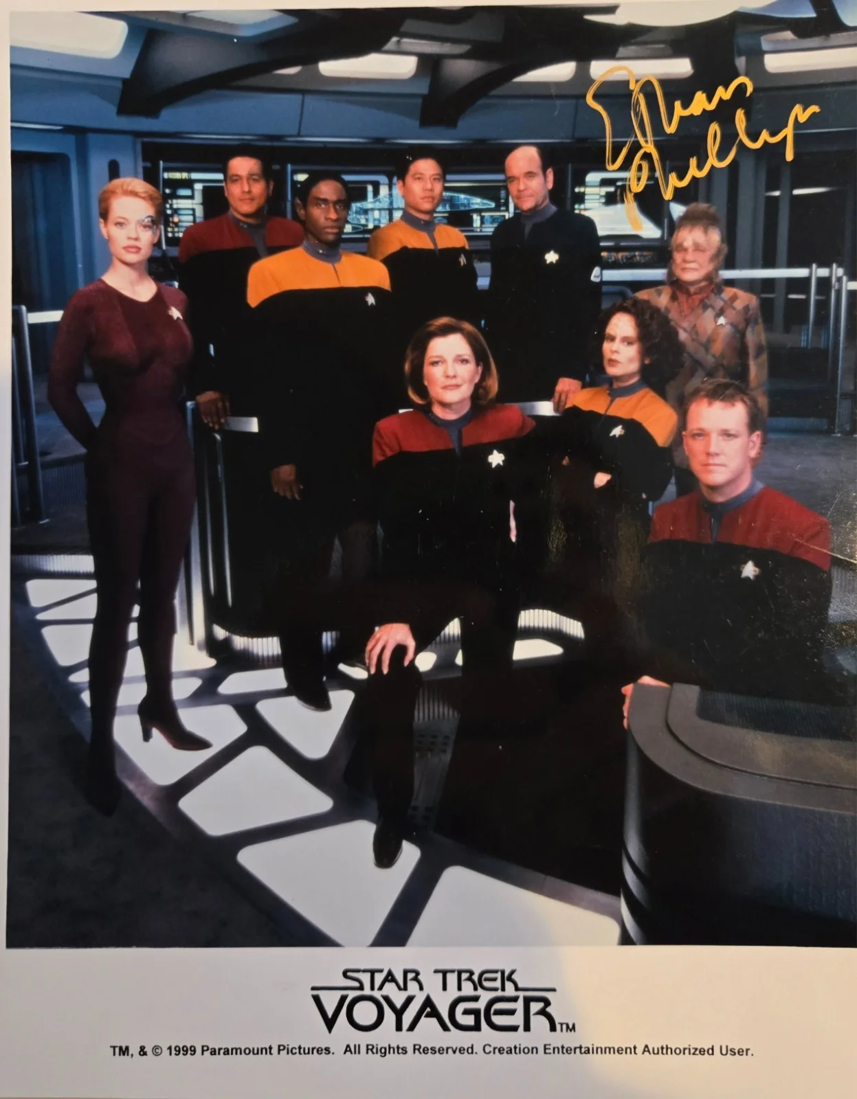 Ethan Phillips — Ethan Phillips - Neelix - Star Trek Voyager - 8x10 Autographed Photo
