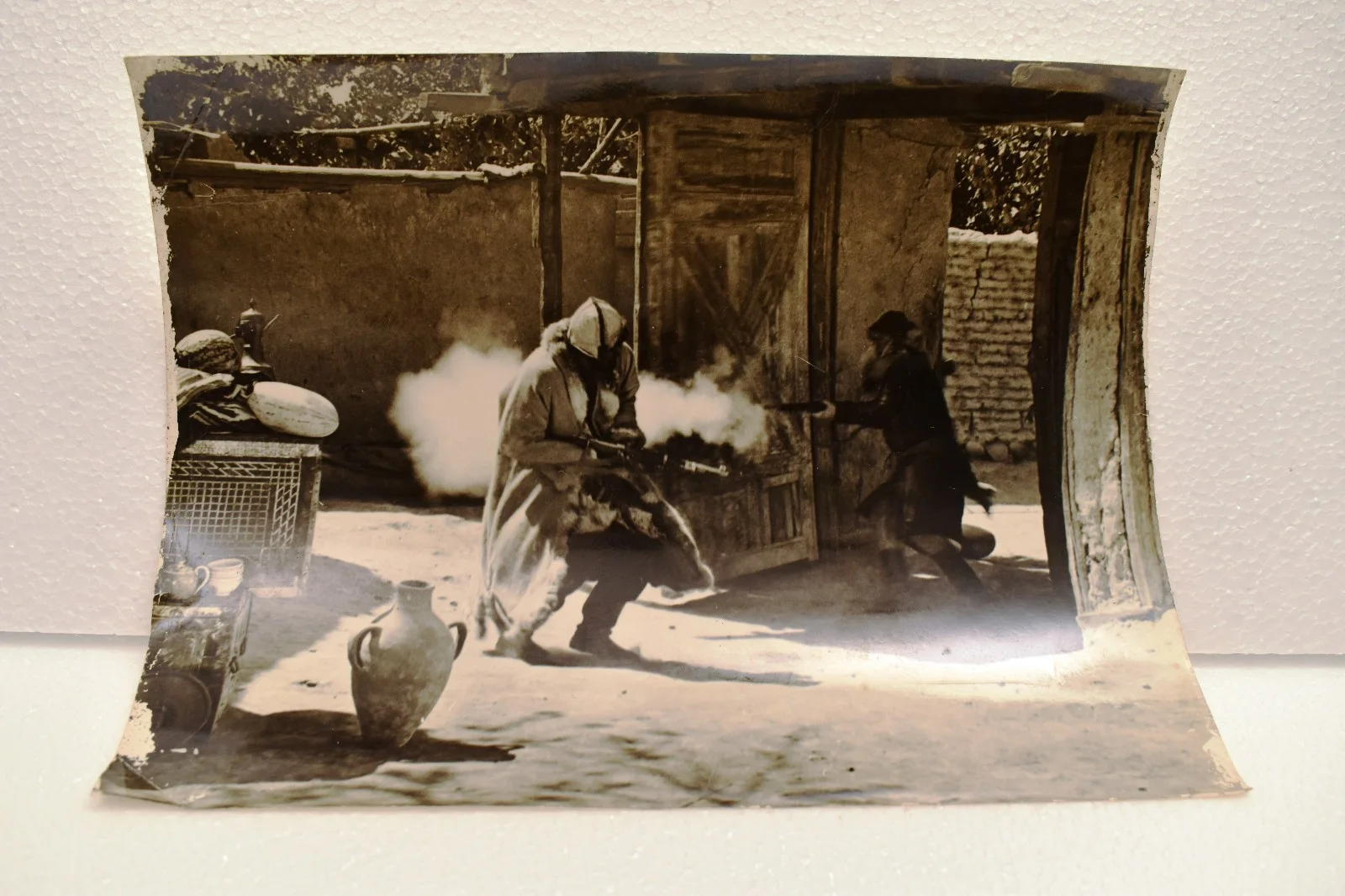 Vintage Soviet Lobby Card “The Seventh Bullet” 1973 Uzbekfilm Ali Khamraev USSR", изображение 5