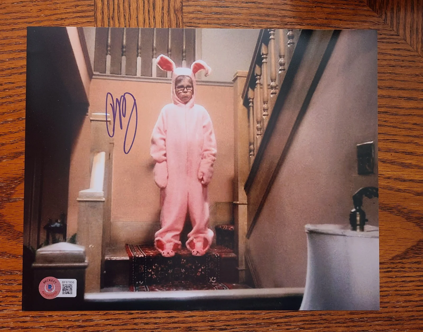 Peter Billingsley — Peter Billingsley Signed A Christmas Story 8x10 (Beckett COA)