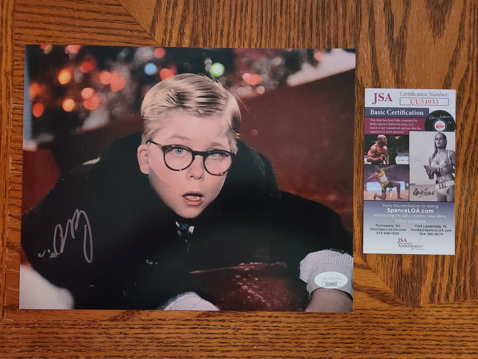 Peter Billingsley — Peter Billingsley Signed A Christmas Story 8x10 (JSA COA)