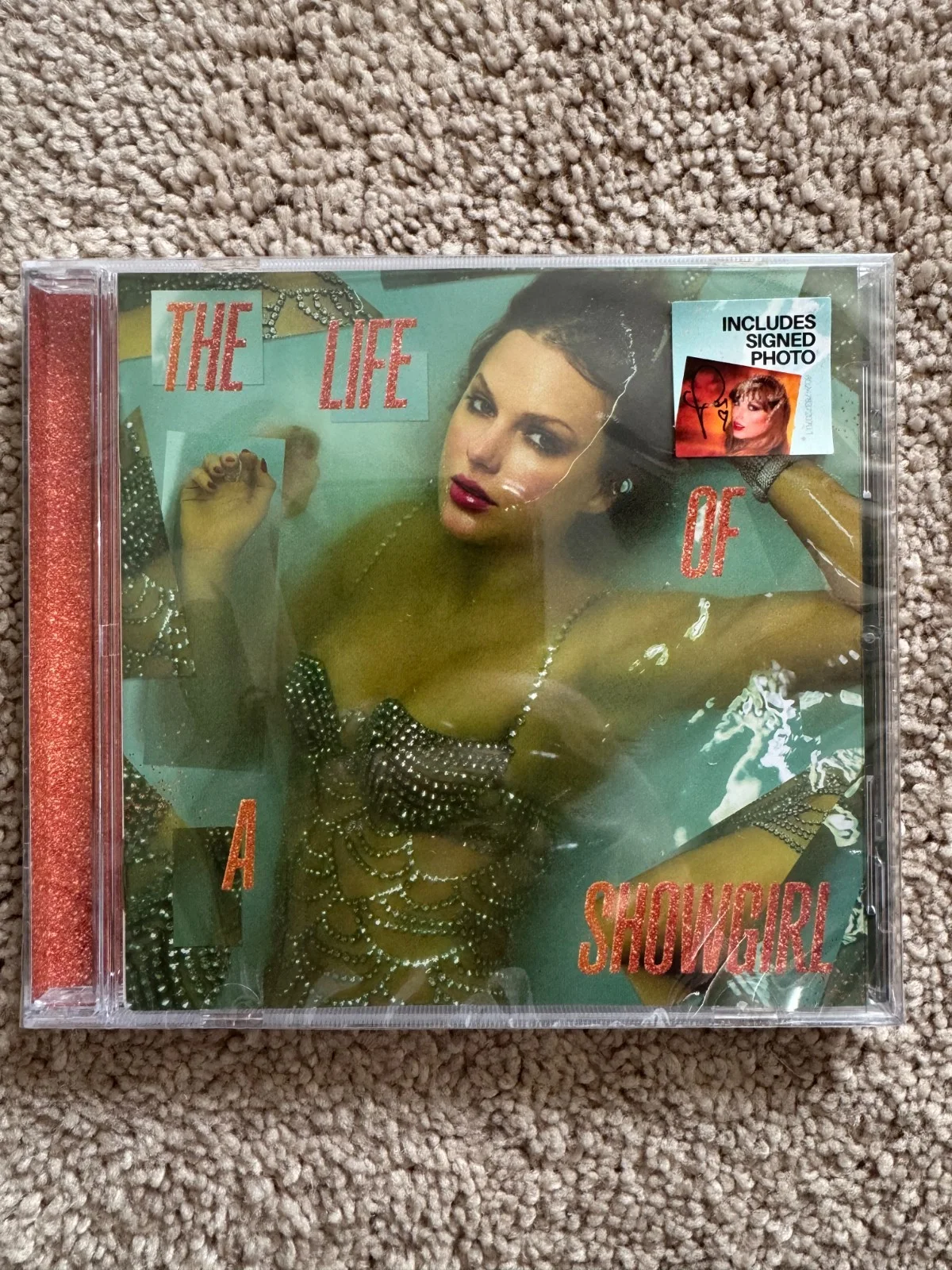 SIGNED - Taylor Swift Life of a Showgirl Signed CD - Photo 1, изображение 2