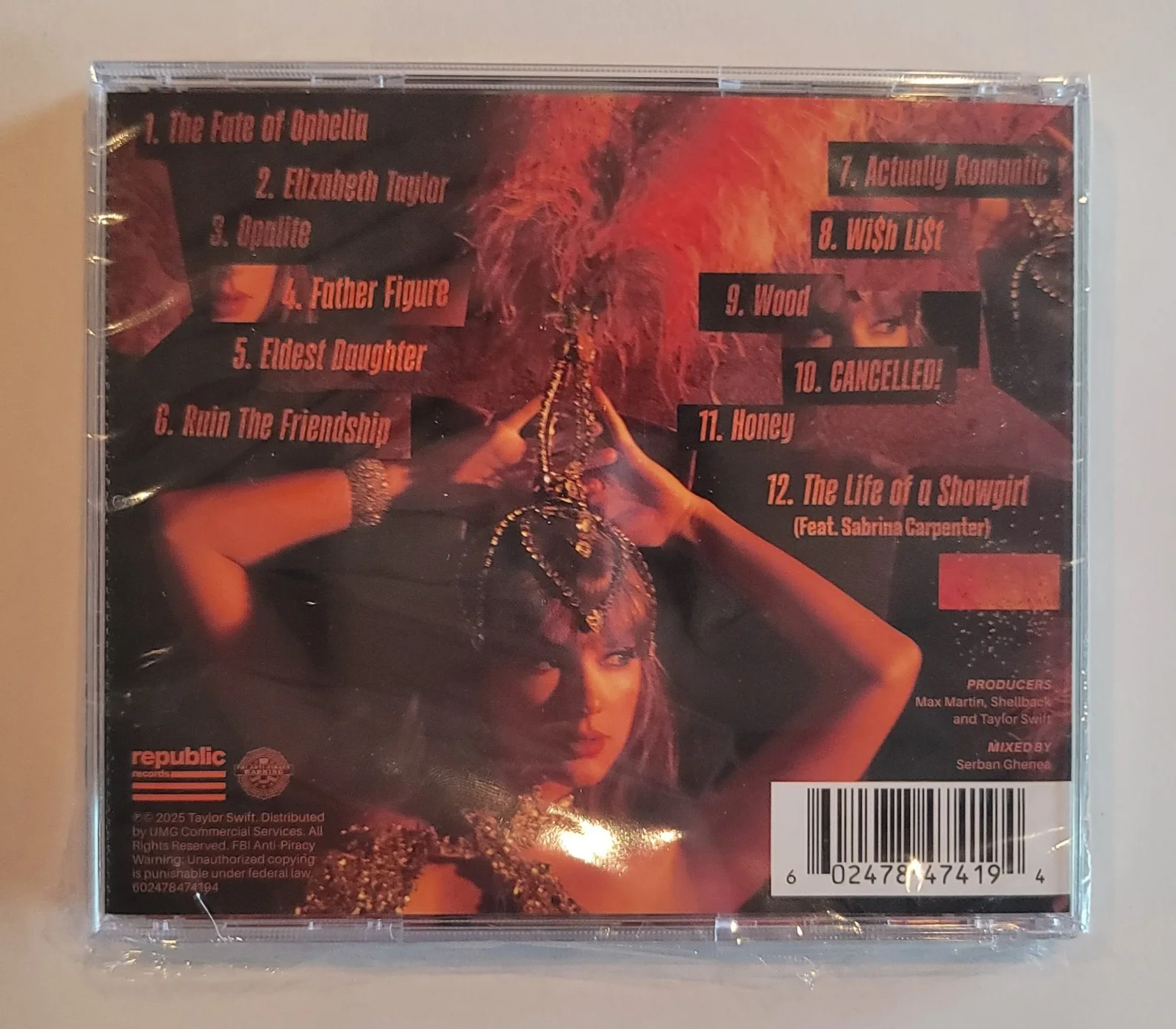 Loopy Heart Taylor Swift The Life Of A Showgirl Signed CD #4 Long Signature Rare, изображение 5
