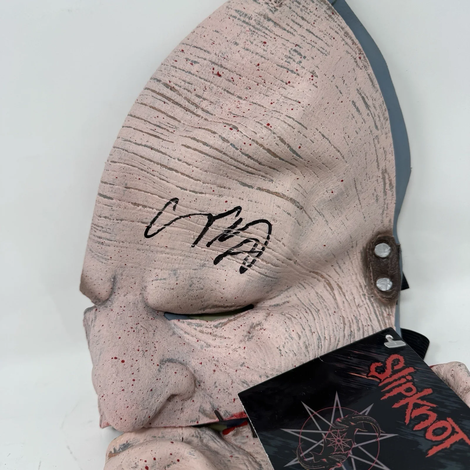 Corey Taylor Signed Autographed Slipknot Mask Gray Chapter Beckett Witnessed COA, image 3