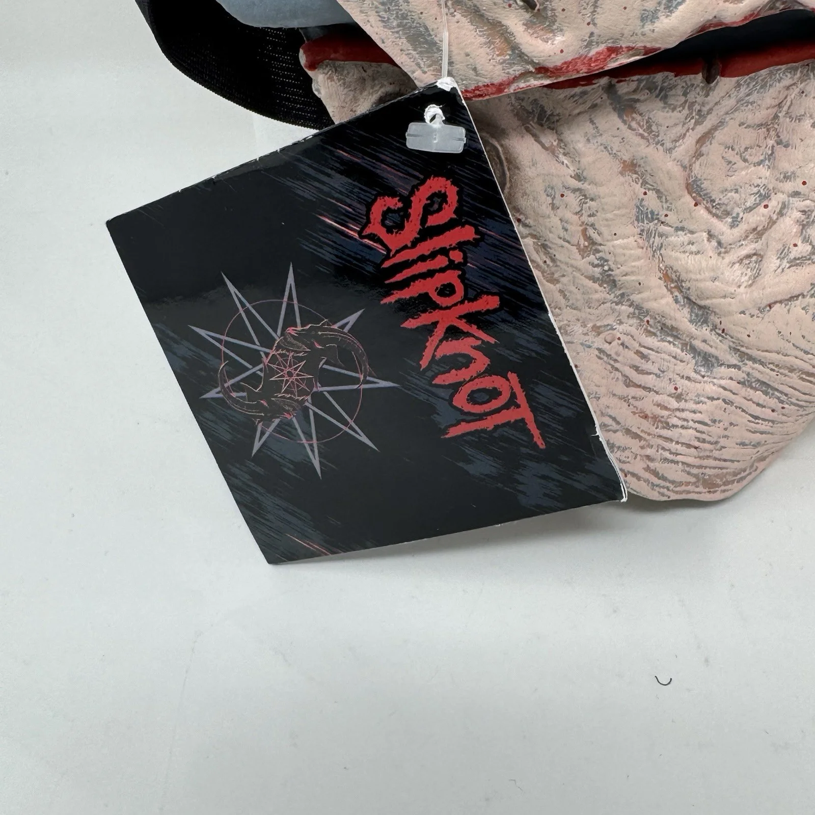 Corey Taylor Signed Autographed Slipknot Mask Gray Chapter Beckett Witnessed COA, изображение 3