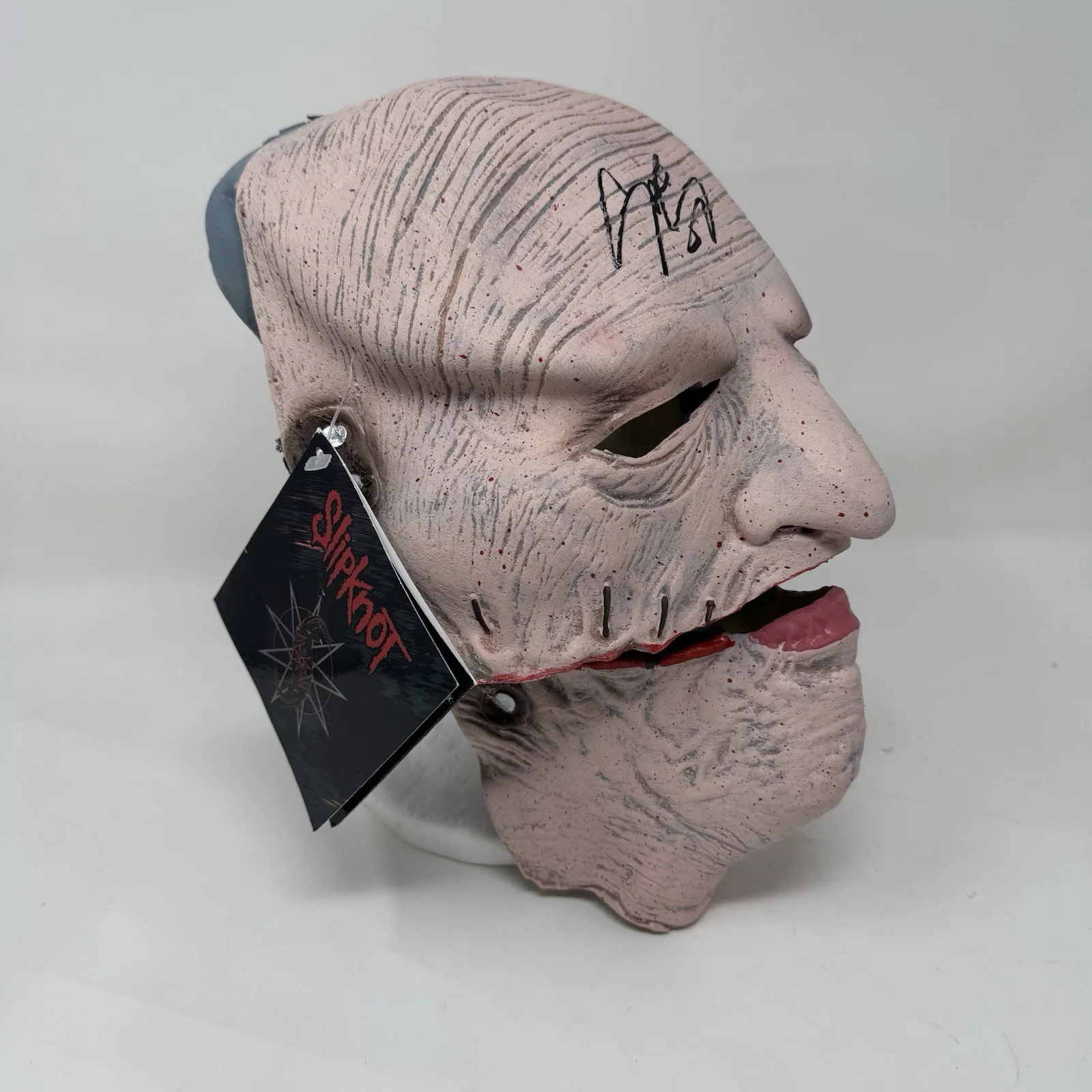 Corey Taylor Signed Autographed Slipknot Mask Gray Chapter Beckett Witnessed COA, изображение 3