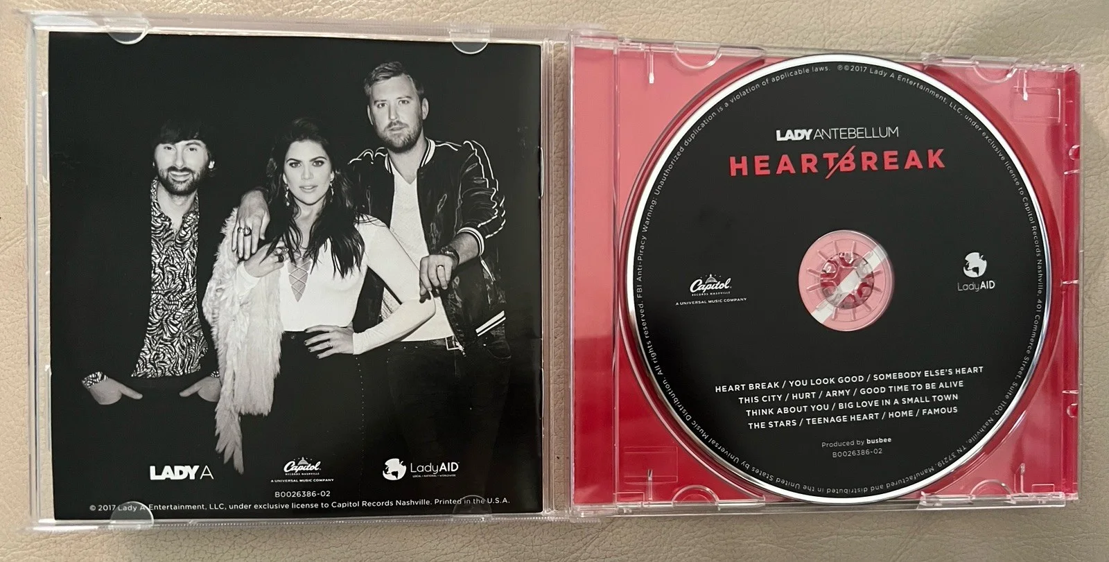 Lady Antebellum - Heartbreak Signed CD Booklet And Signed Photos, image 3