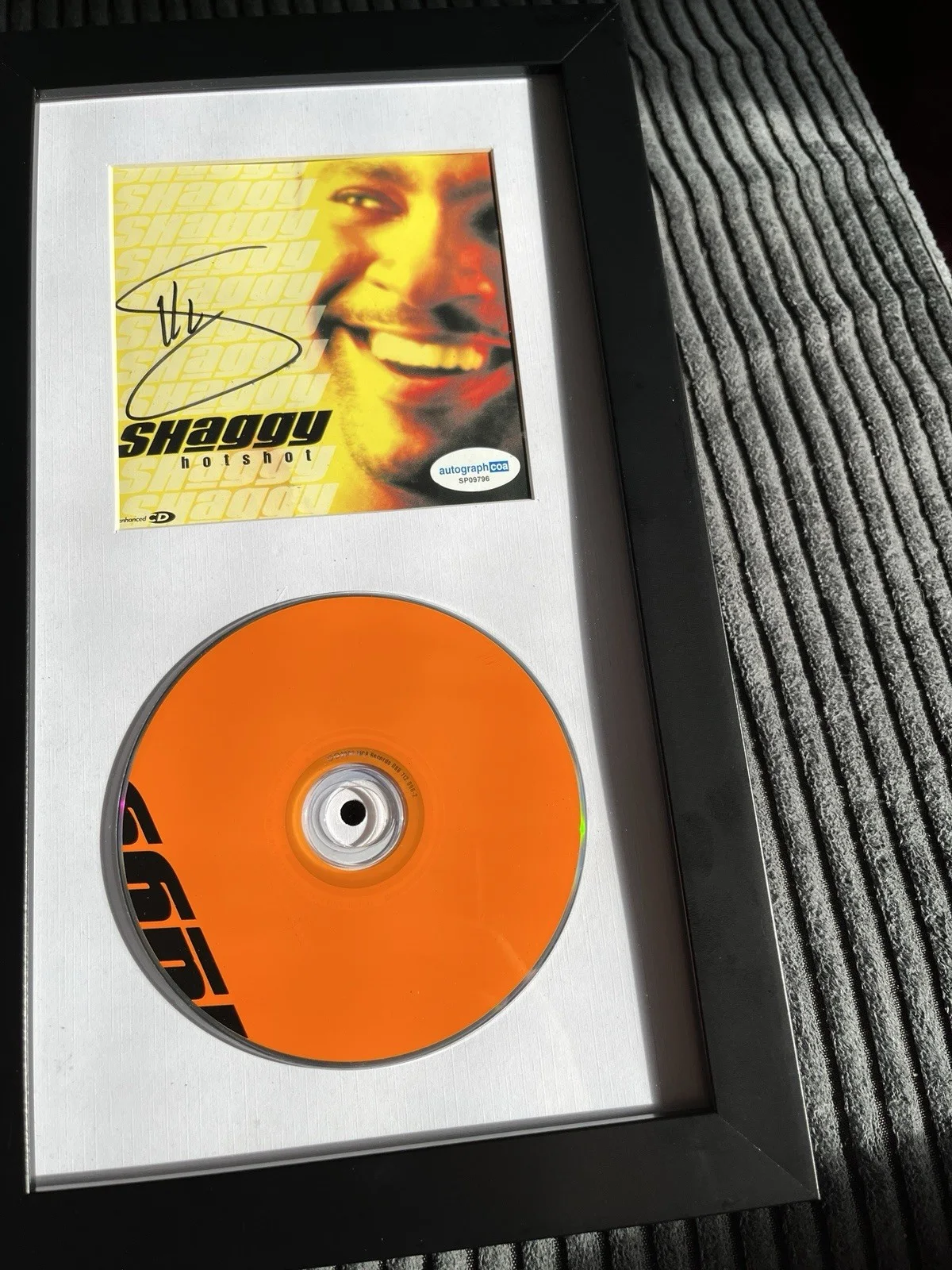 SHAGGY SIGNED HOTSHOT CD ALBUM AUTOGRAPH FRAMED DISPLAY ACOA CERT ANGEL, изображение 3