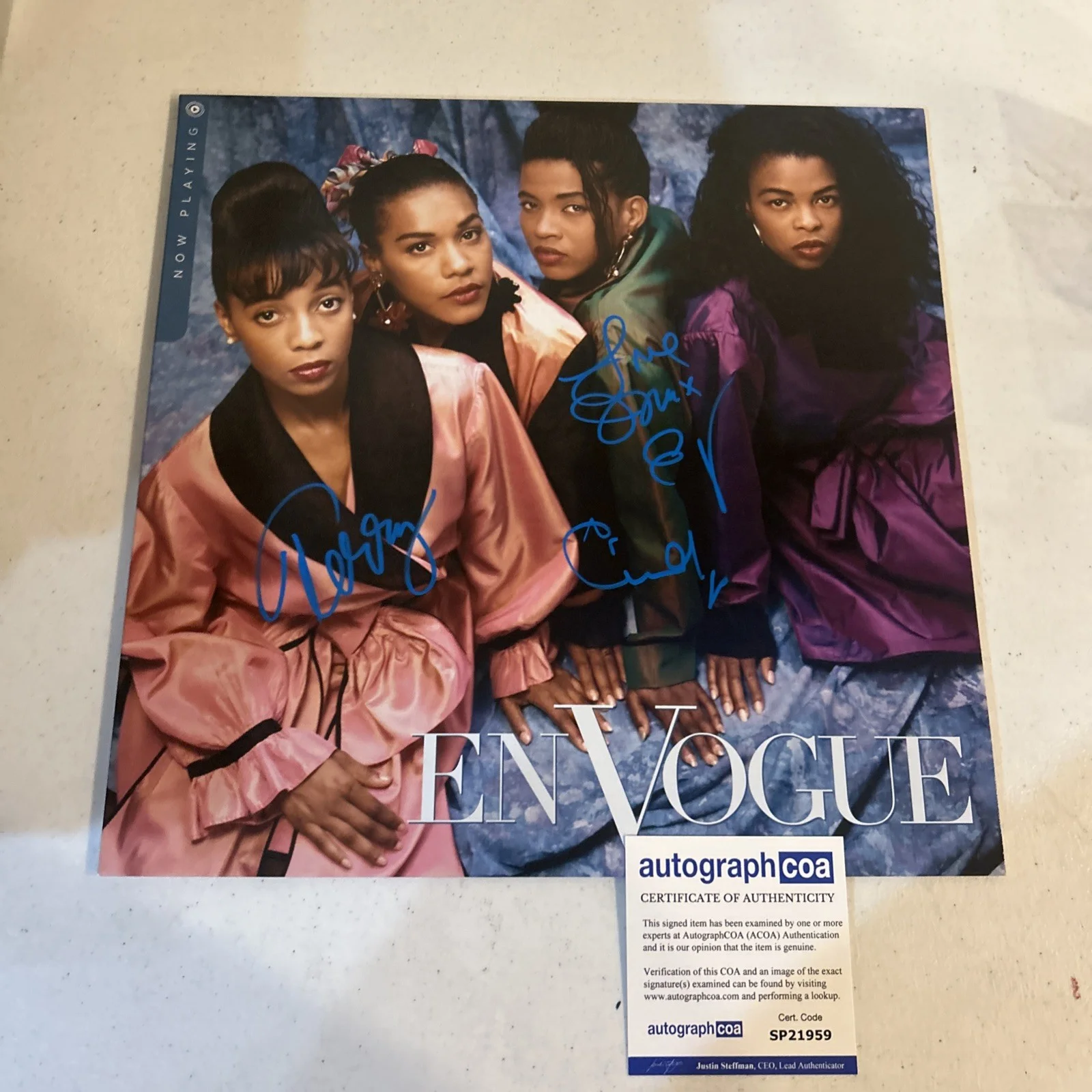 EN VOGUE SIGNED AUTOGRAPH VINYL ALBUM ACOA “ NOW PLAYING” RECORD LP, image 2