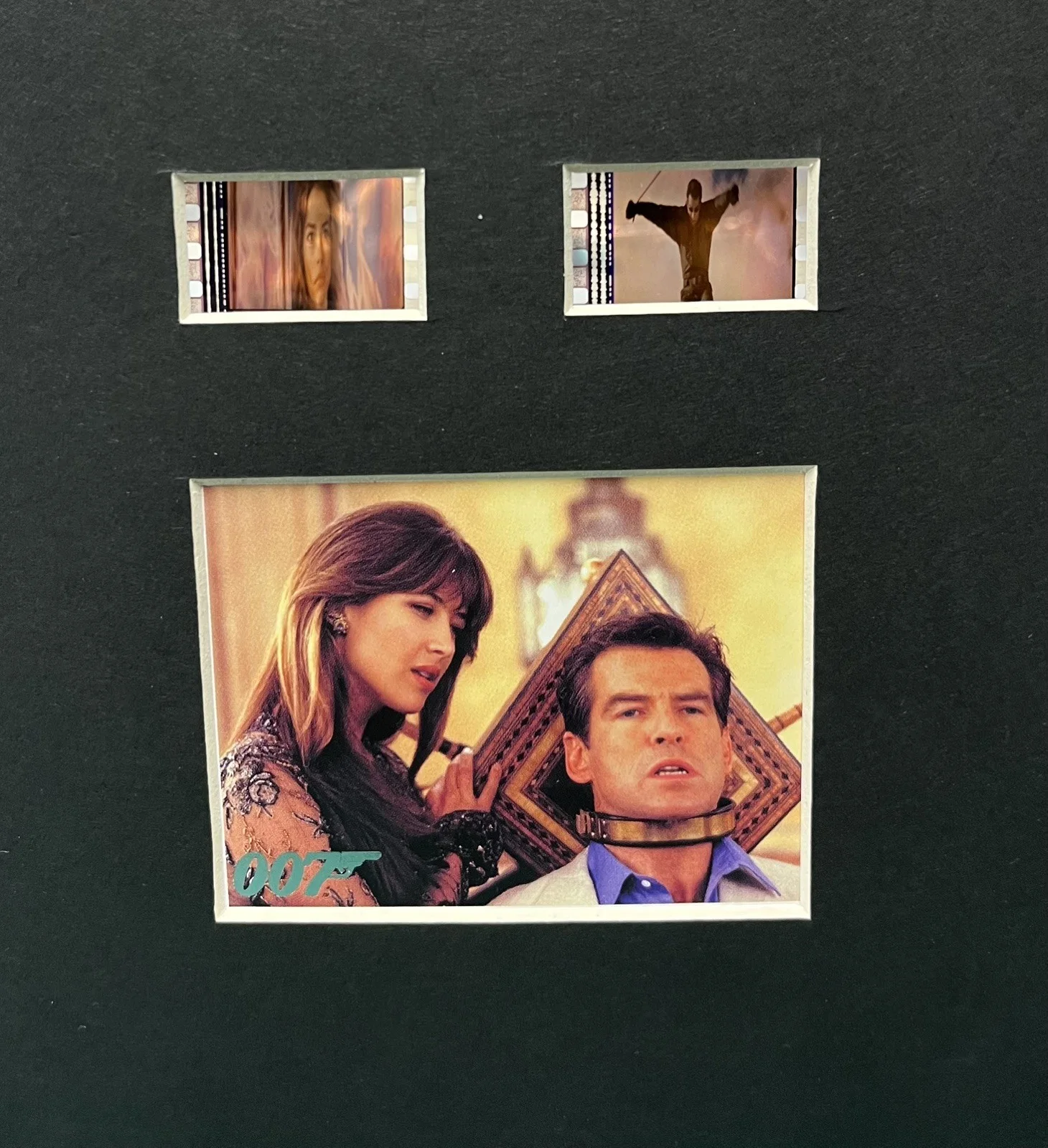 007 JAMES BOND THE WORLD IS NOT ENOUGH . 35mm Film Cell Display, image 2