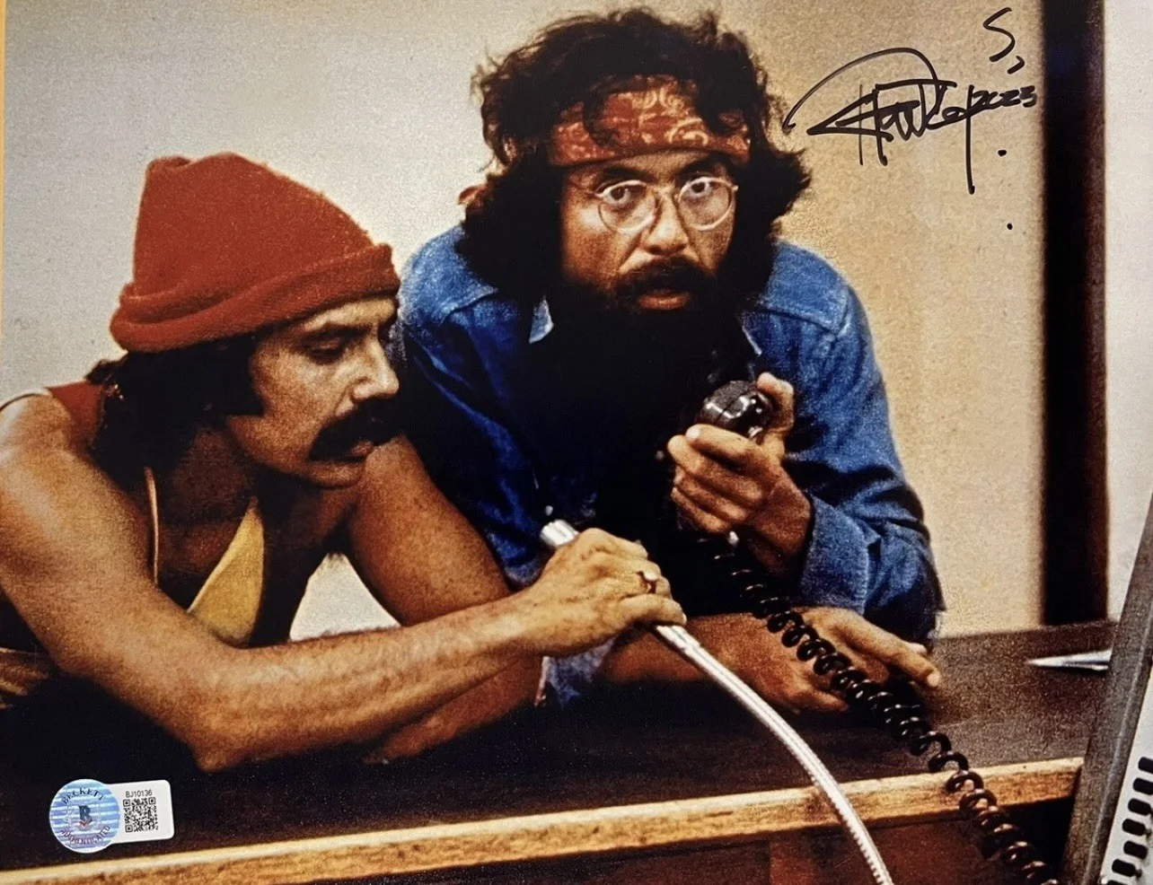 Cheech & Chong — Cheech & Chong Photo Signed By Tommy Chong With Beckett COA Up In Smoke